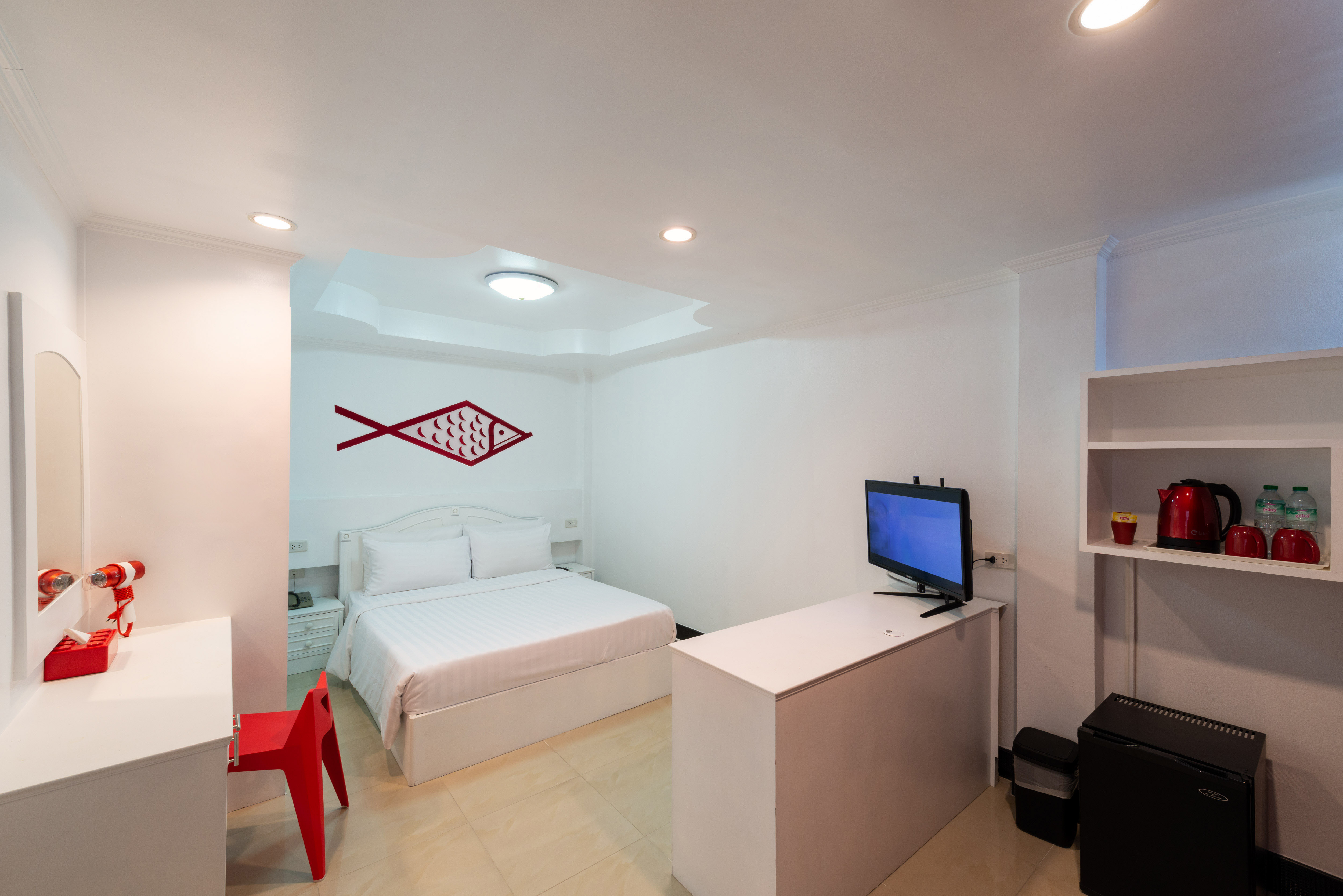 Studio King Size Bed