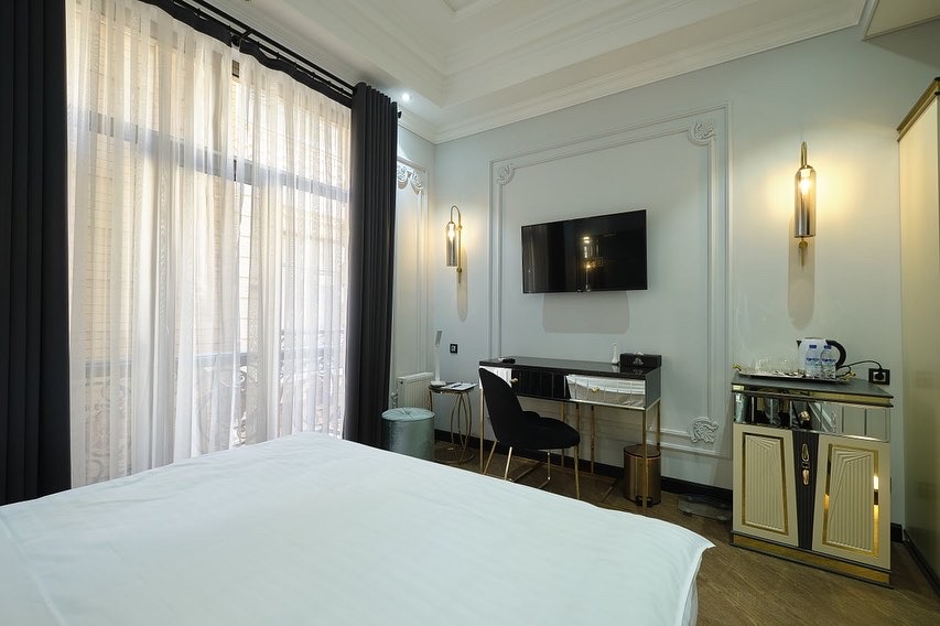 Double or Twin Standard