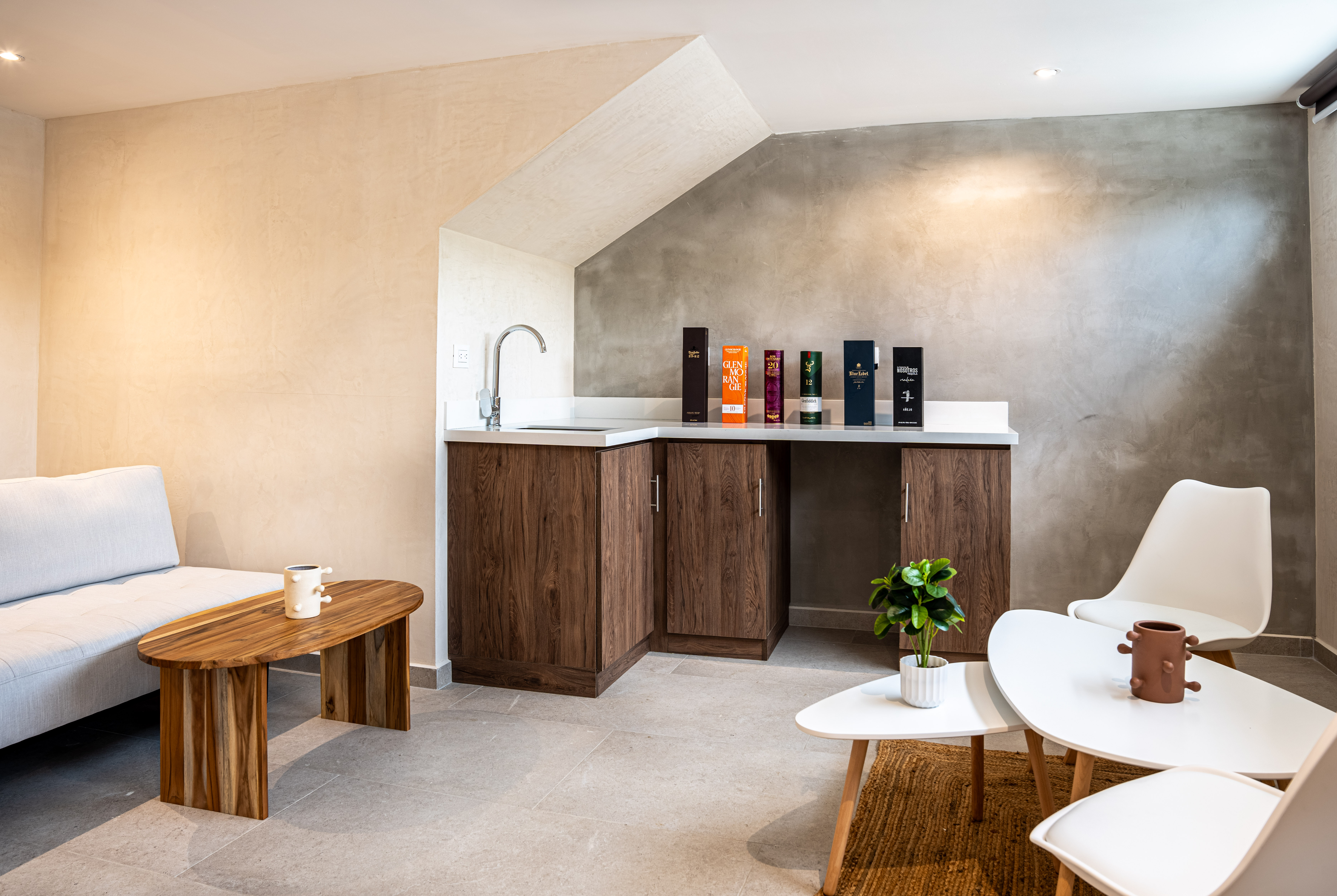 Suite Premium Queen Bed