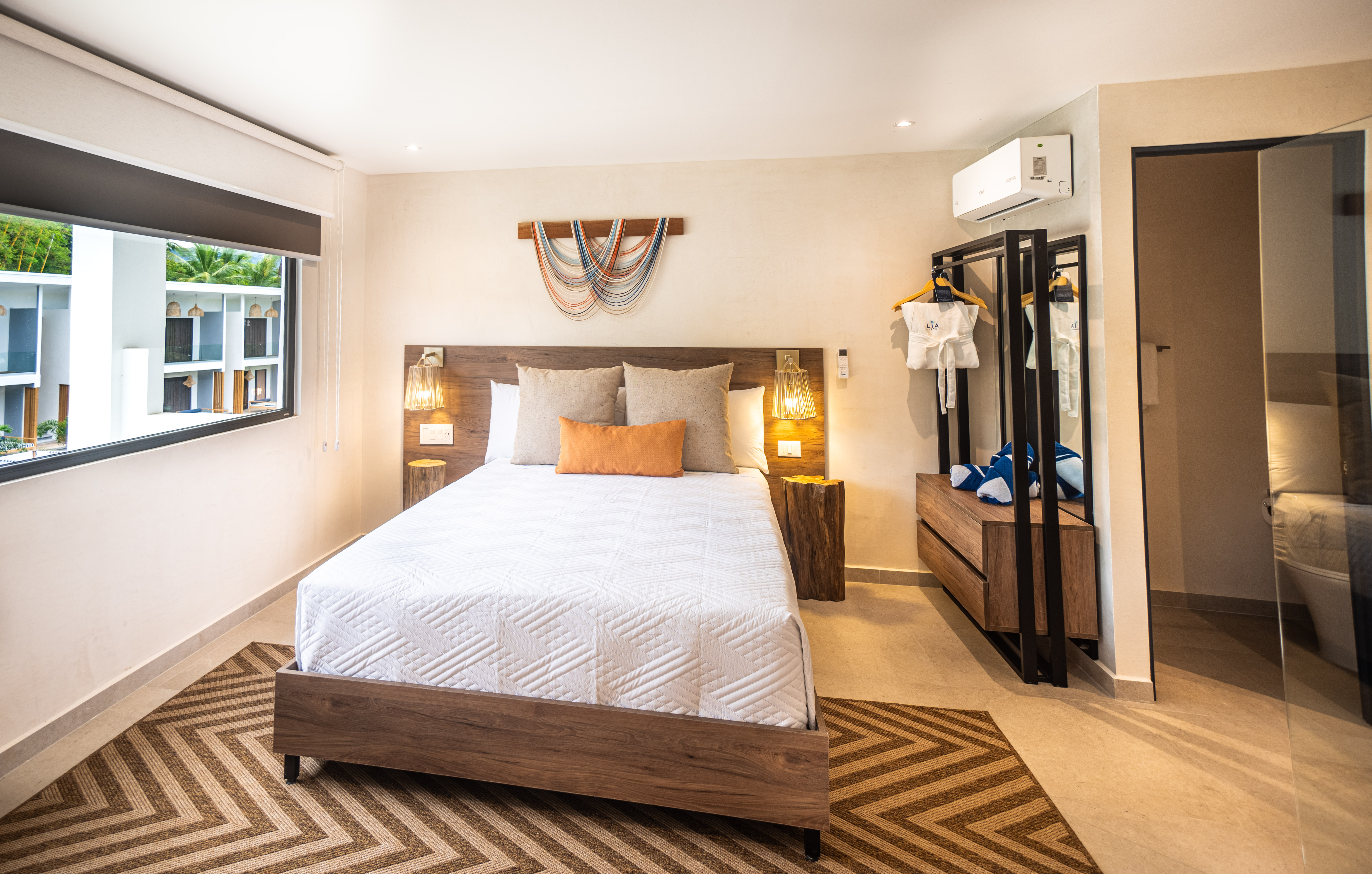 Suite Premium Queen Bed