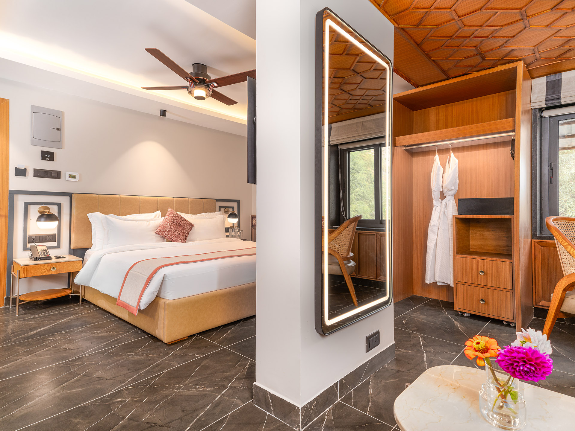 Apartment King Size Bed