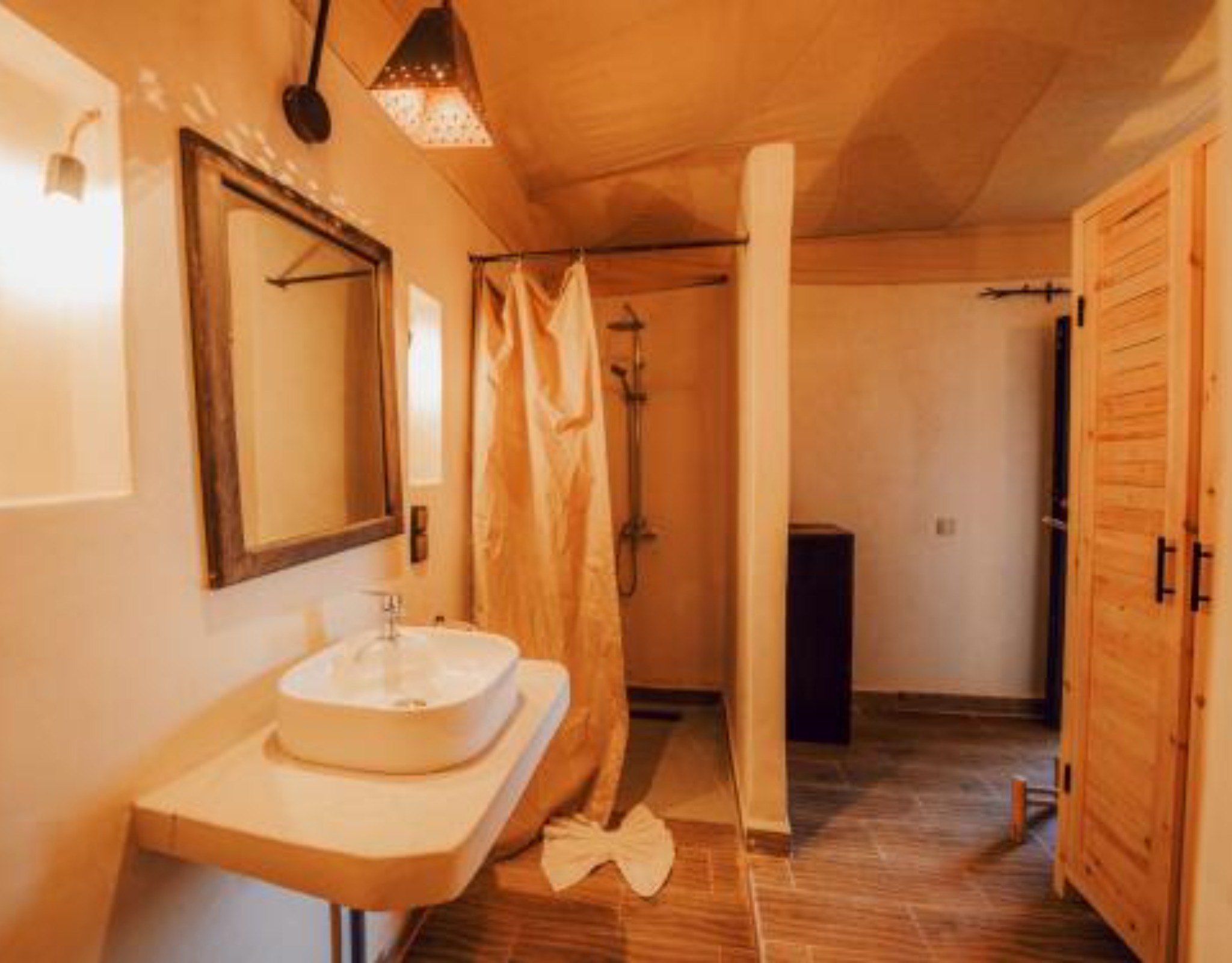 Double or Twin Deluxe