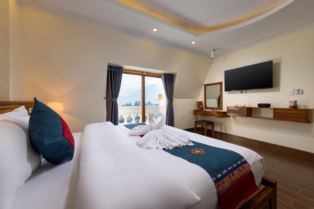 Double Deluxe with Balcony