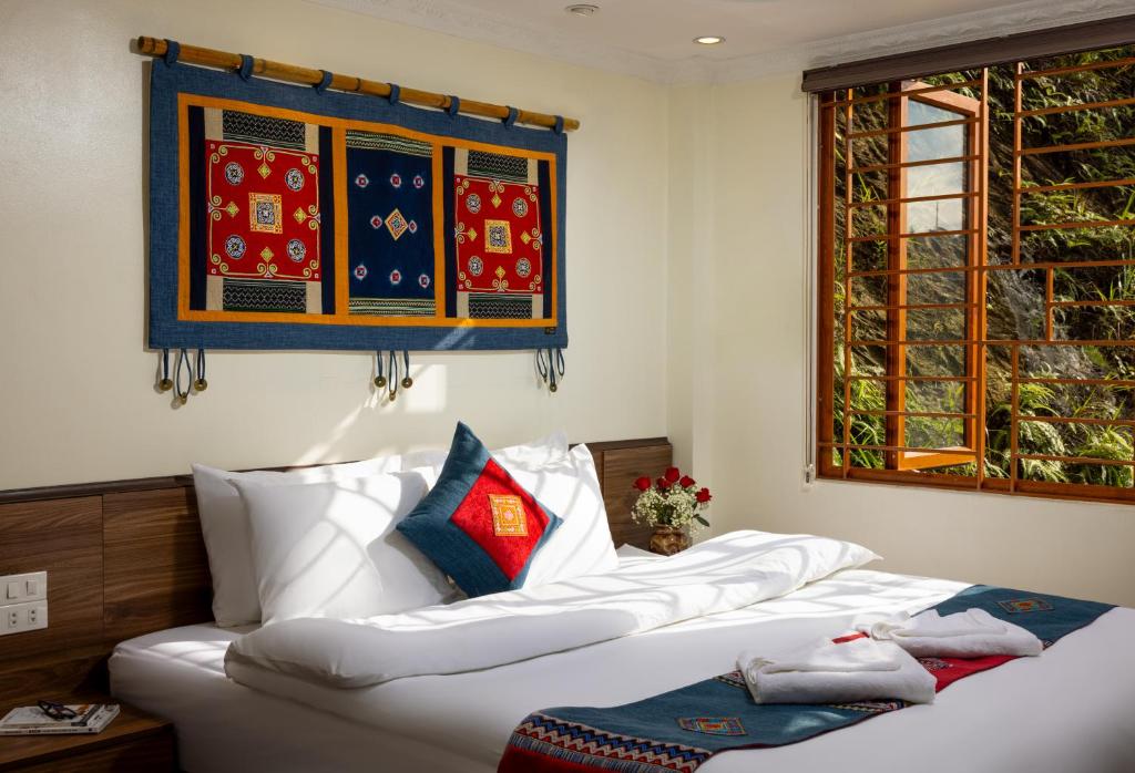 Double Deluxe City View