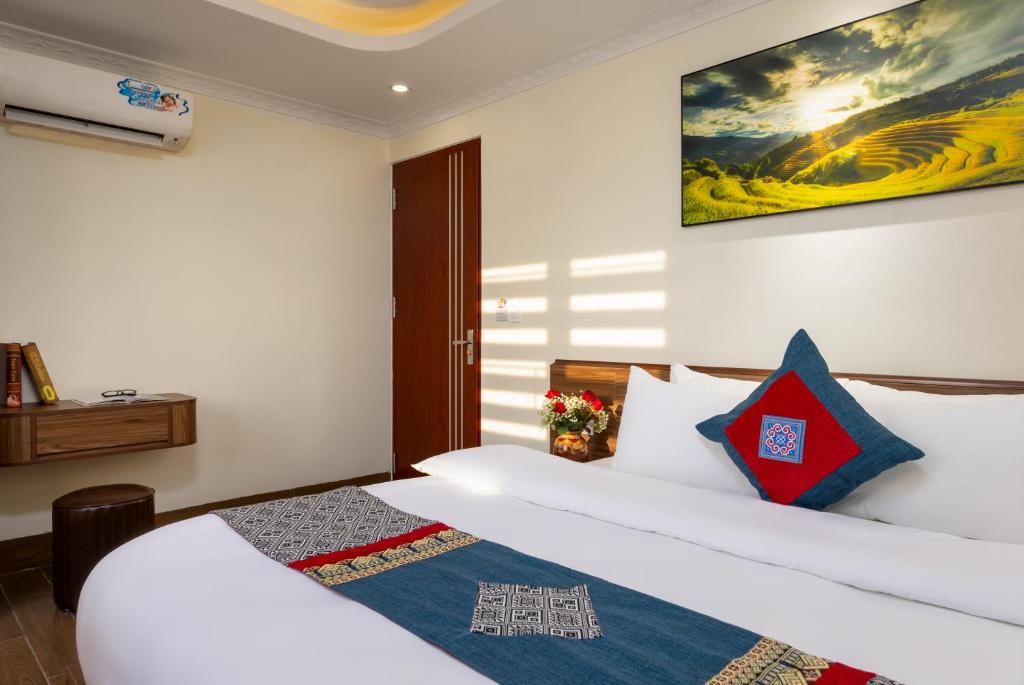 Double Deluxe Mountain View