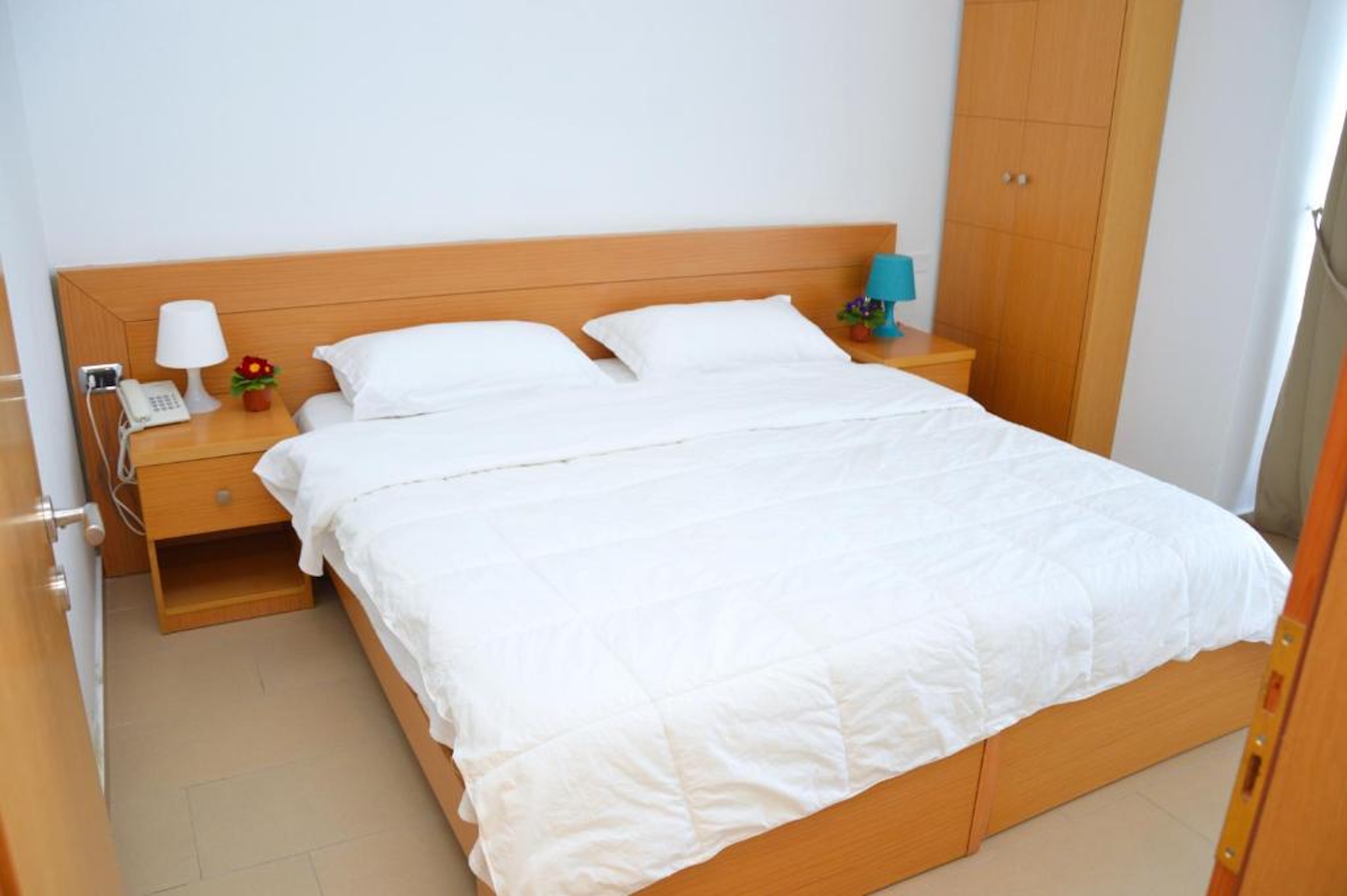 Double or Twin Standard