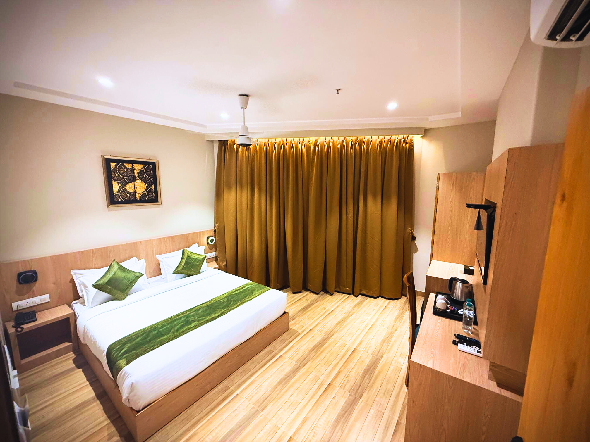 Double Superior with Air Conditioning