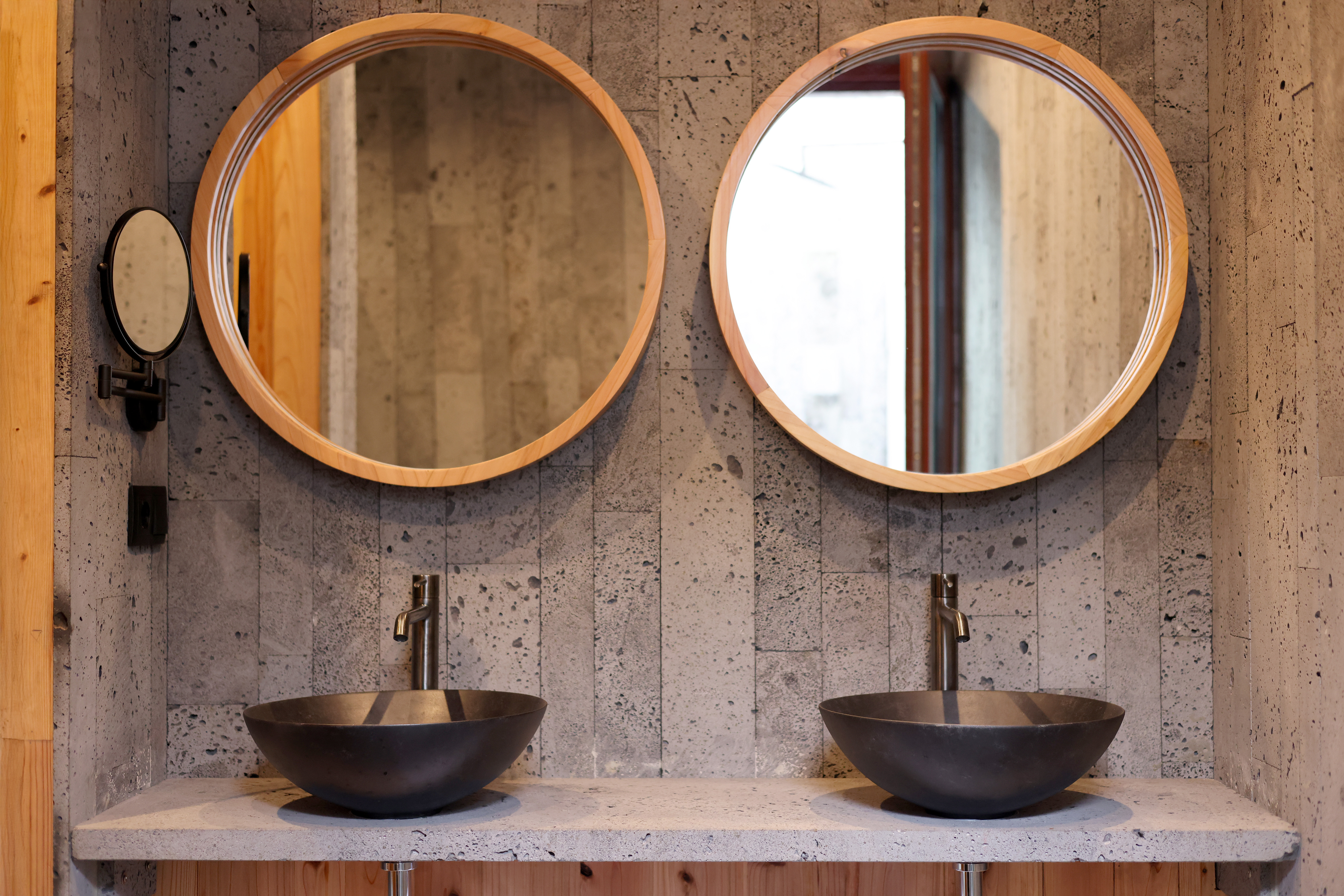 Double Deluxe Pool View