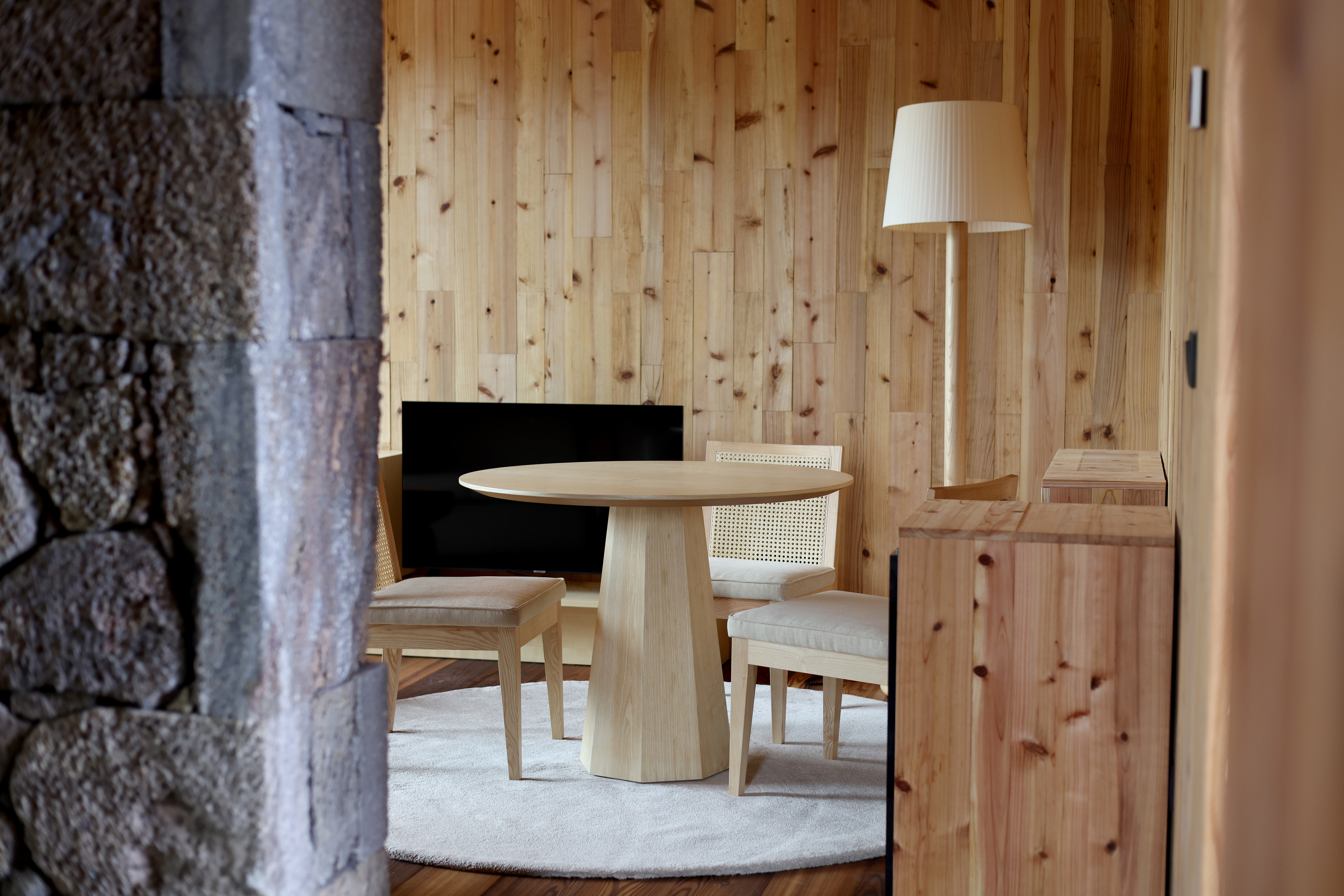 Double Deluxe Pool View