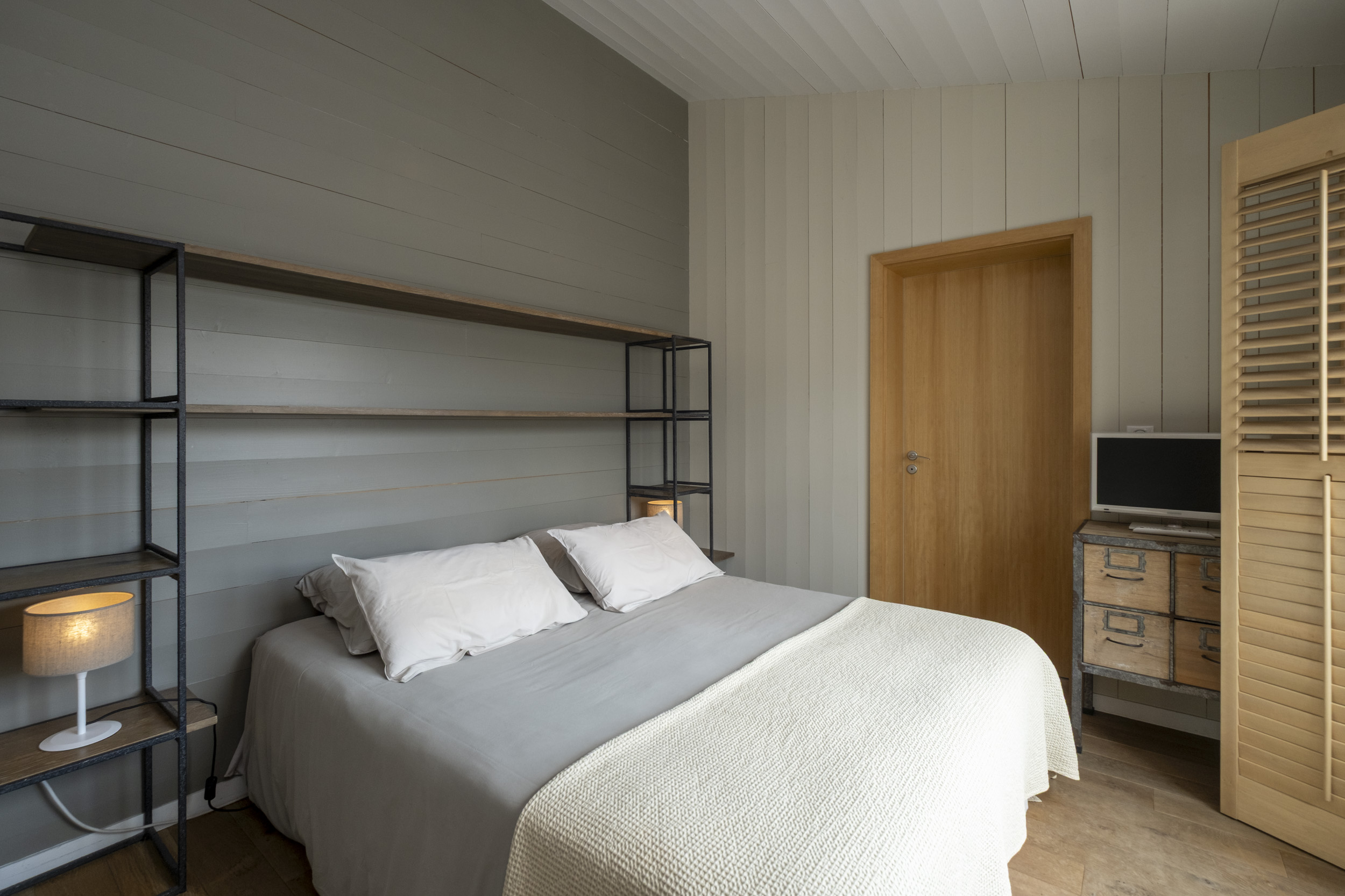 Lodge with Private Pool