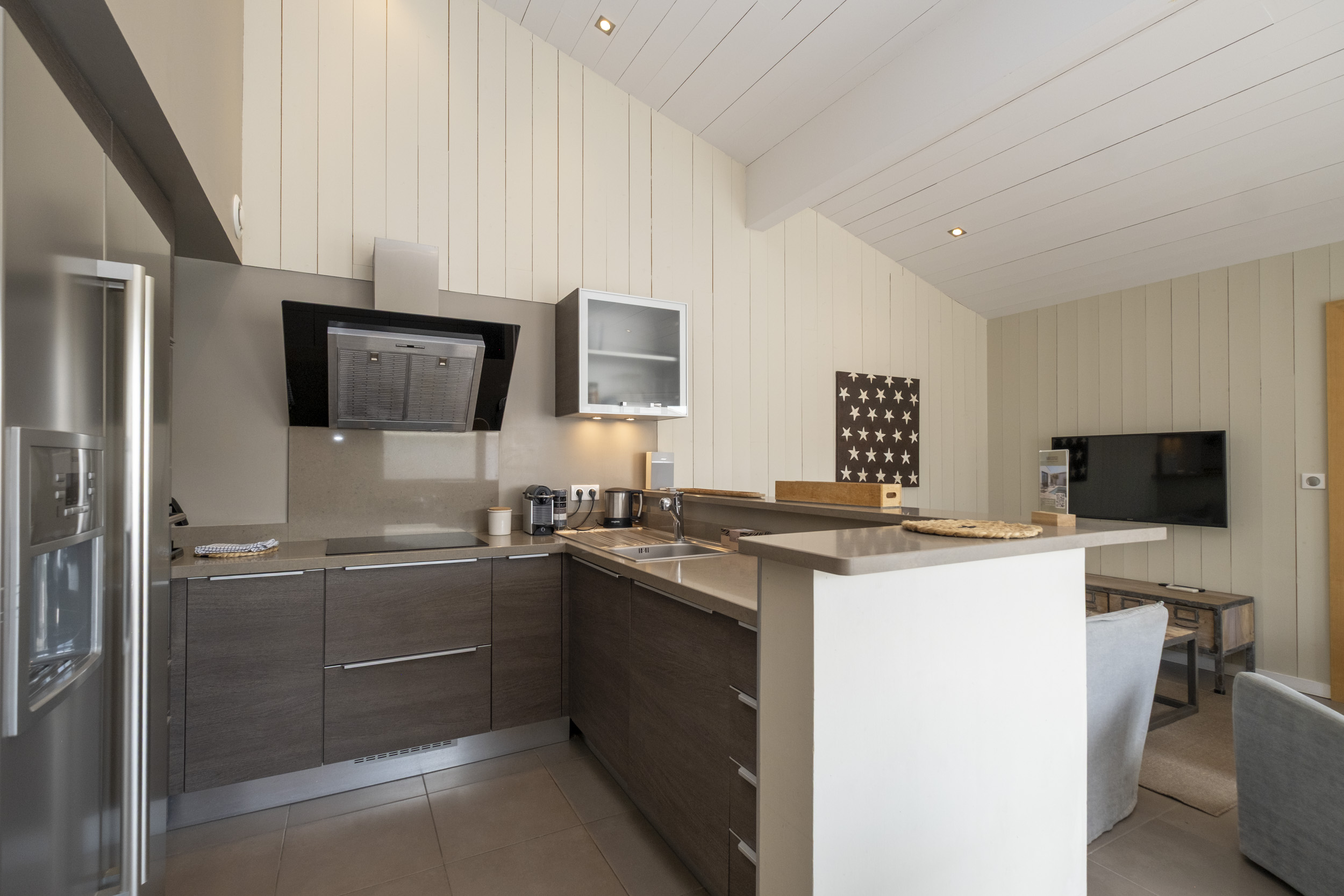 Lodge with Private Pool