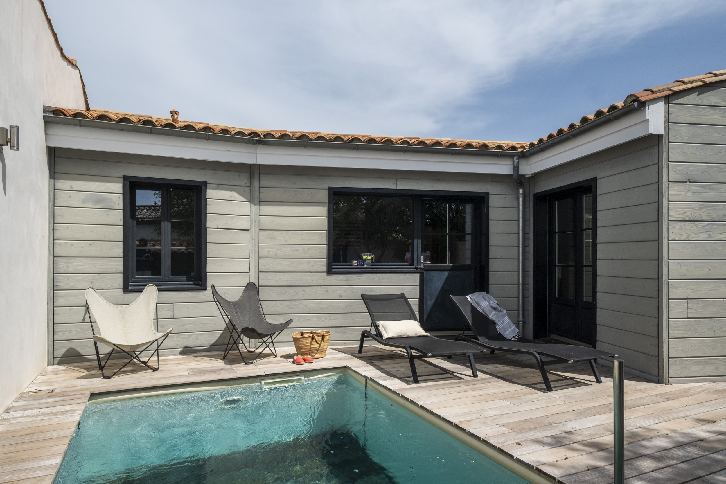 Lodge Three Bedrooms with Private Pool