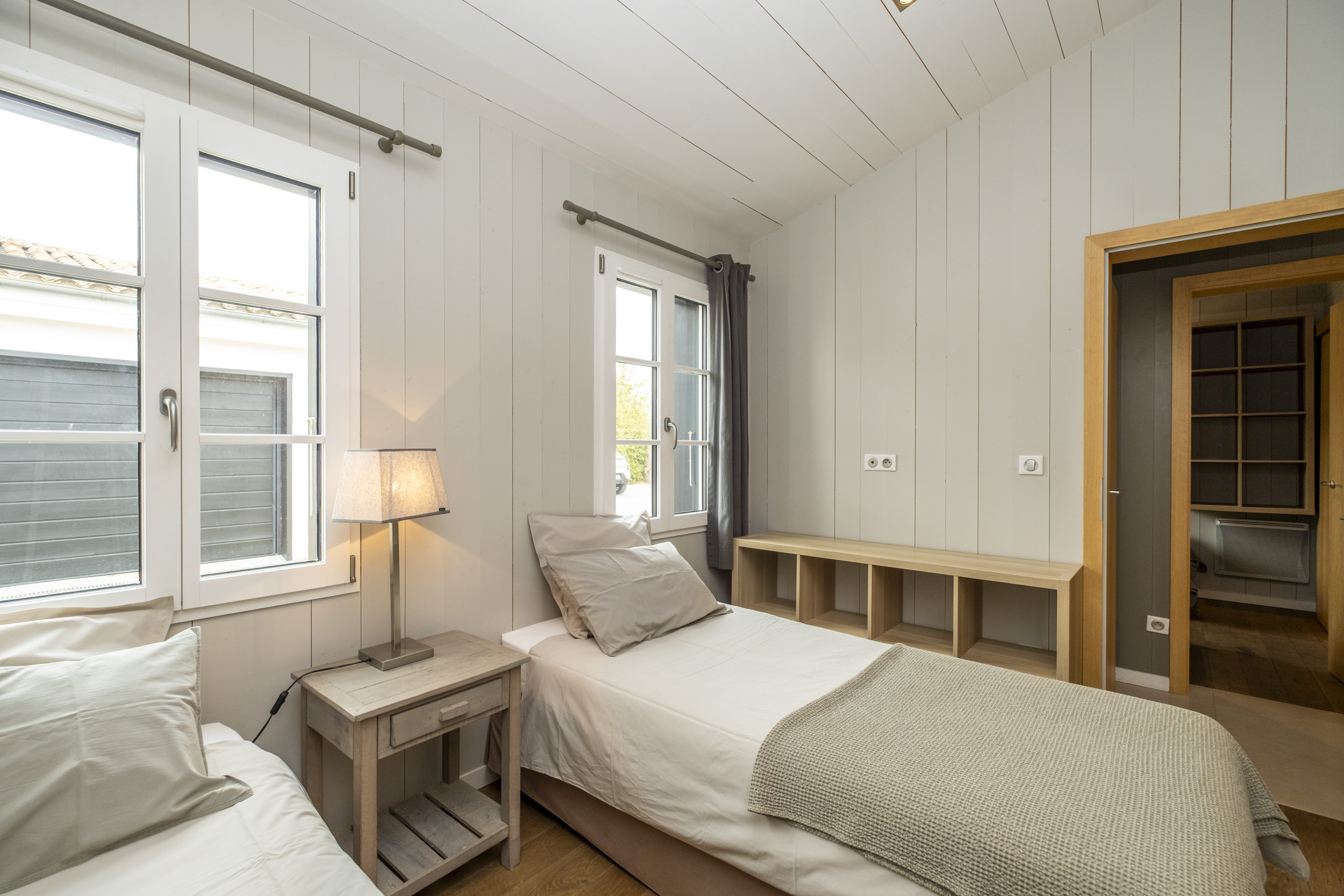 Lodge Three Bedrooms with Private Pool