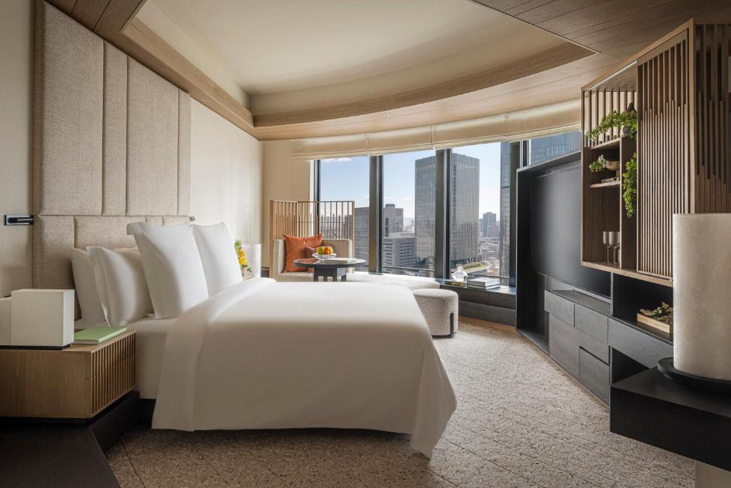 Double King Size Bed