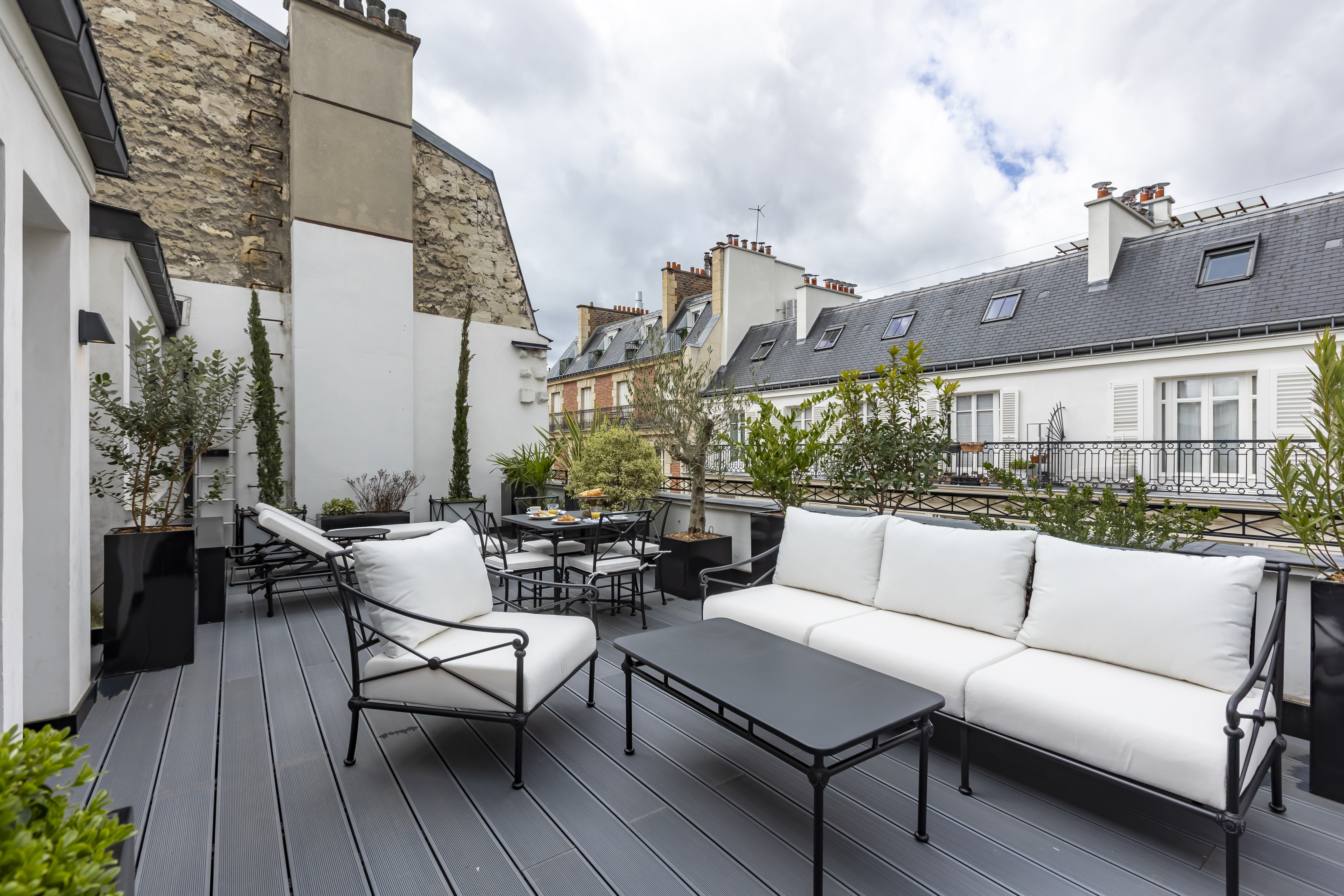 Family Room Prestige