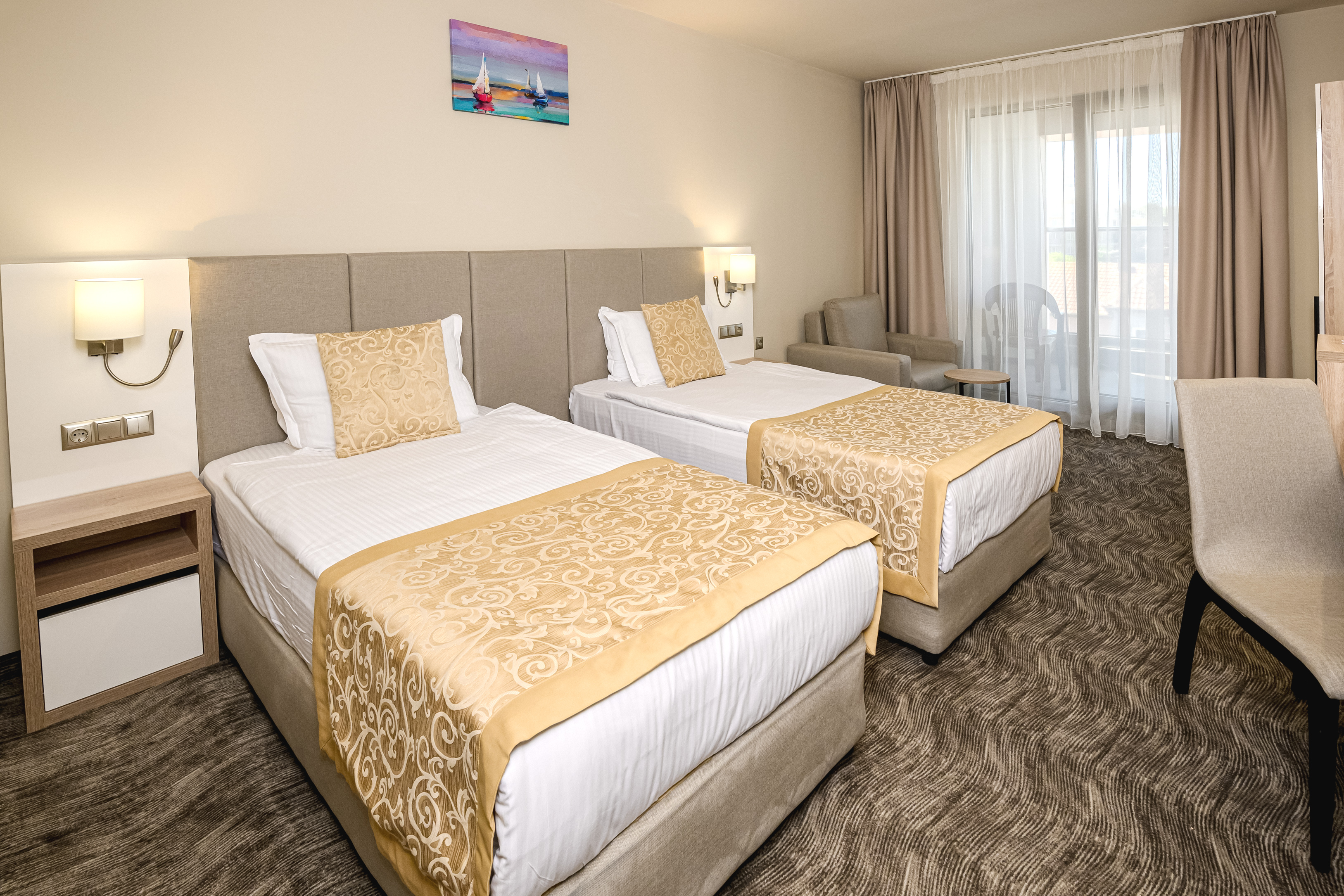 Twin One Bedroom One Bathroom