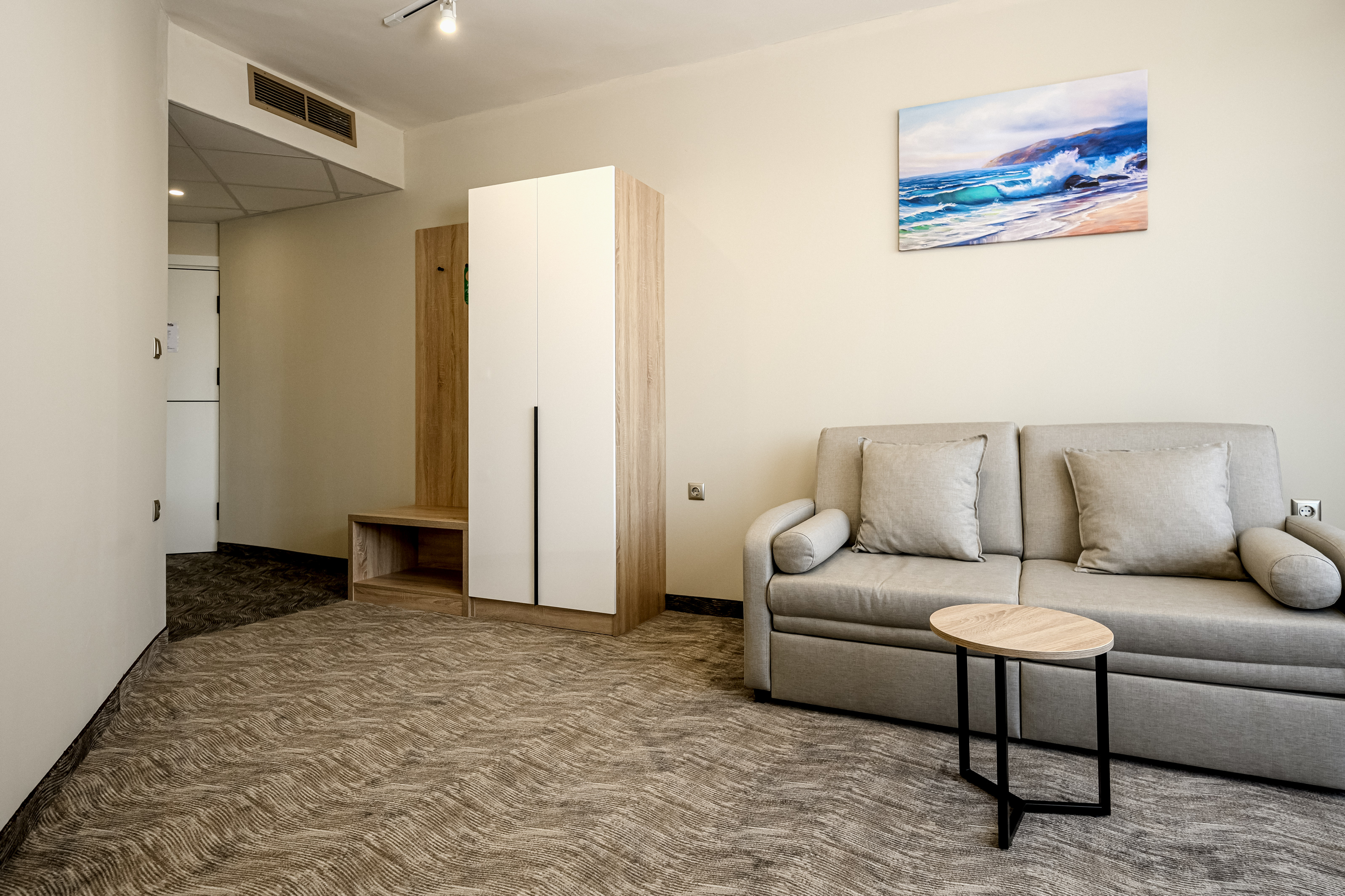 Apartment One Bedroom One Bathroom