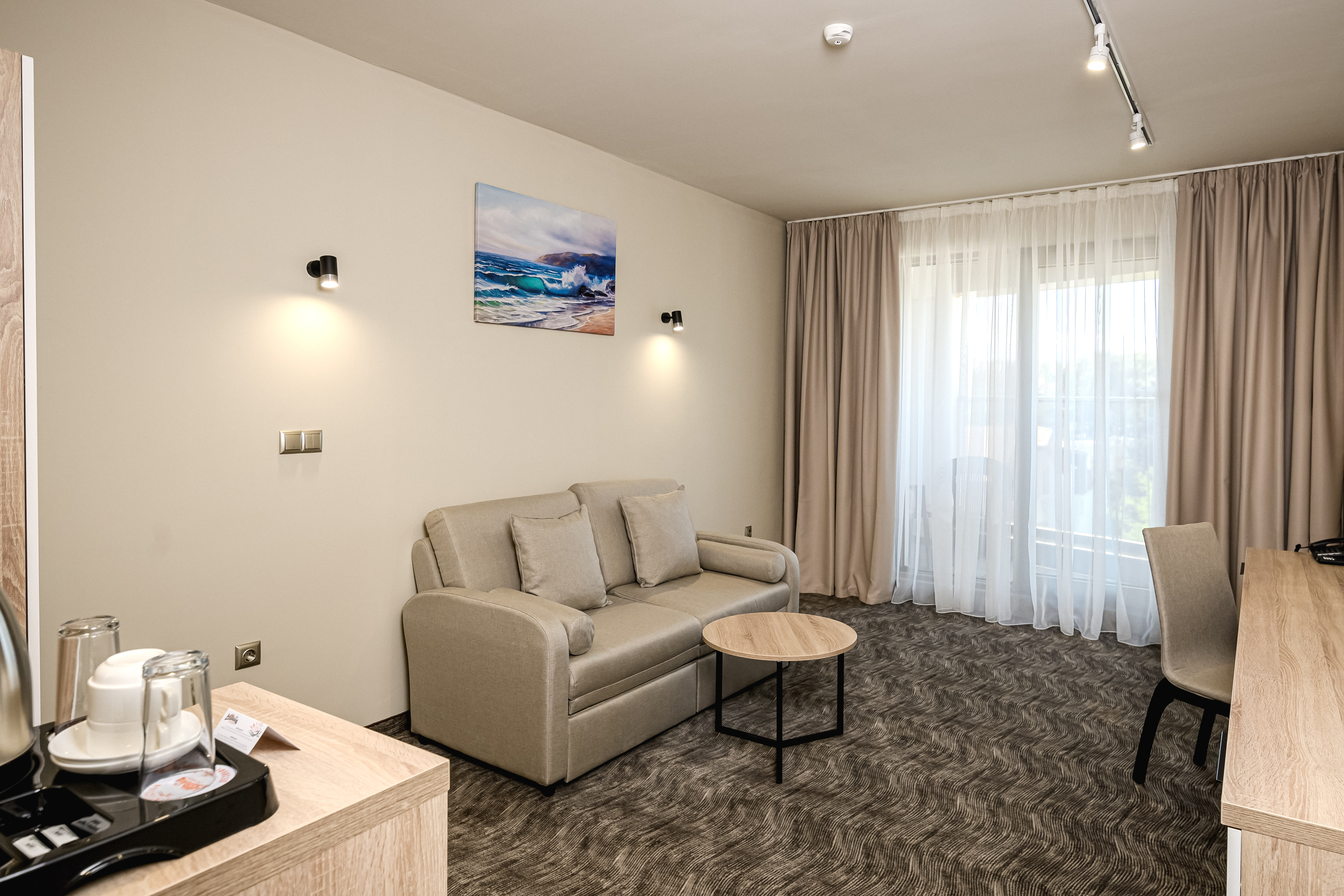 Apartment One Bedroom Two Bathrooms