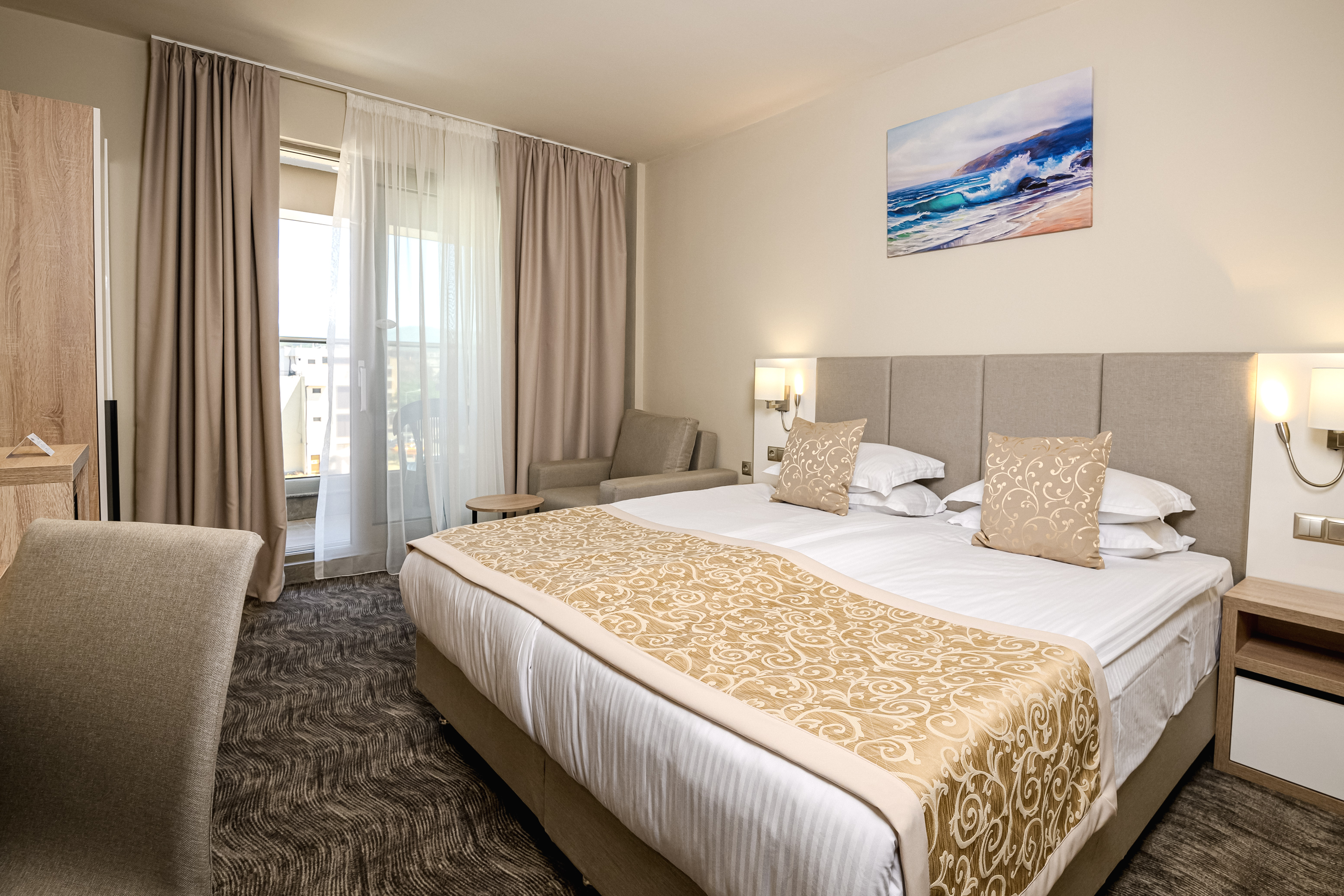 Double One Bedroom One Bathroom