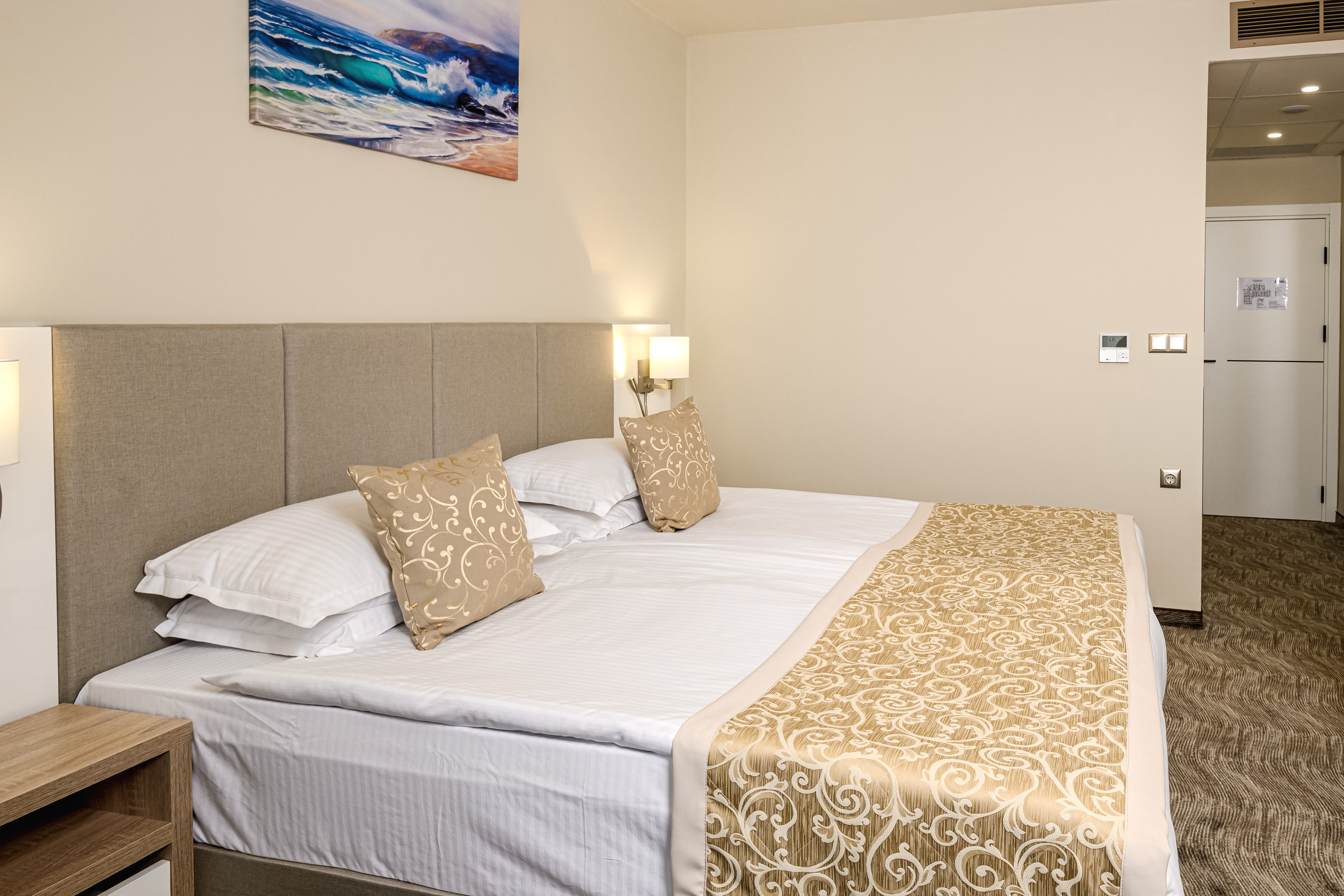 Double One Bedroom One Bathroom