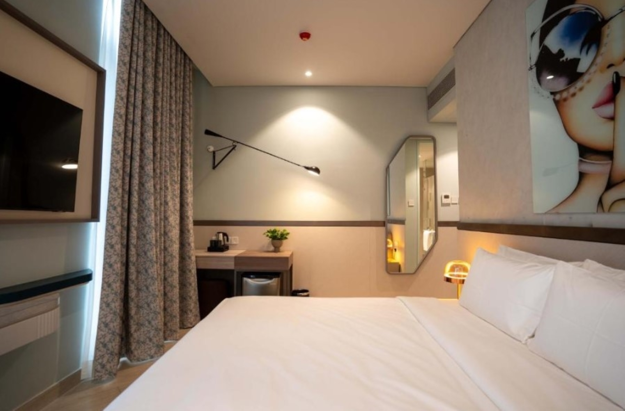 Double or Twin Deluxe