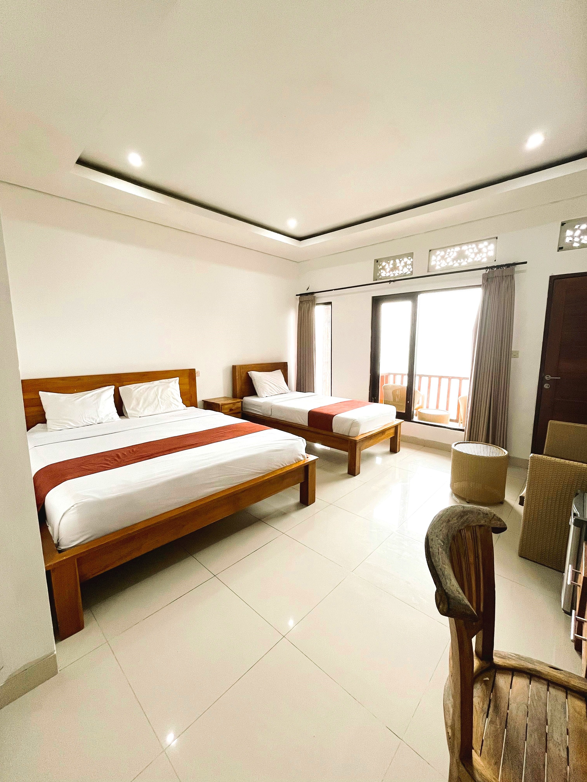 Double or Twin Deluxe