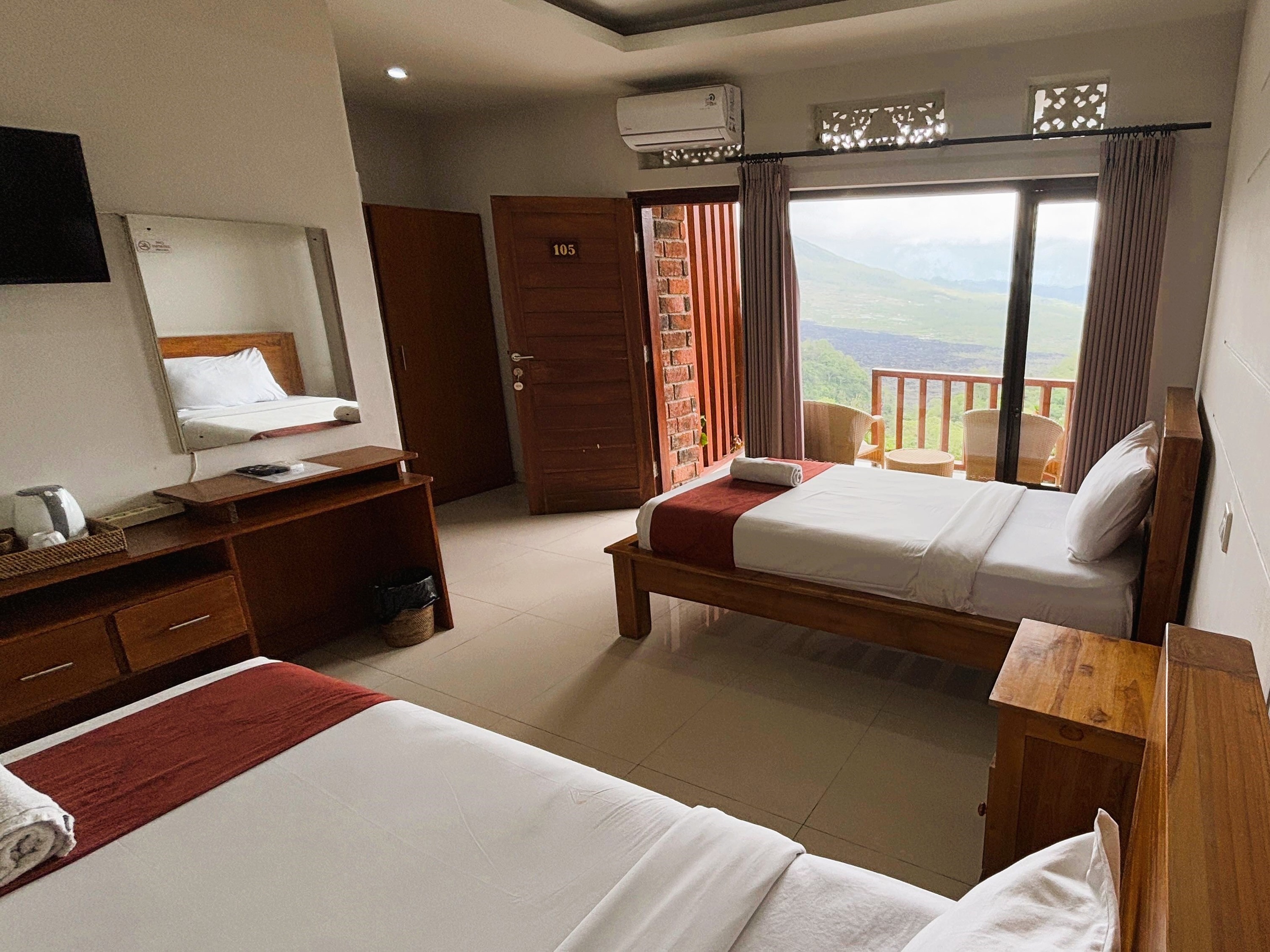 Double or Twin Standard