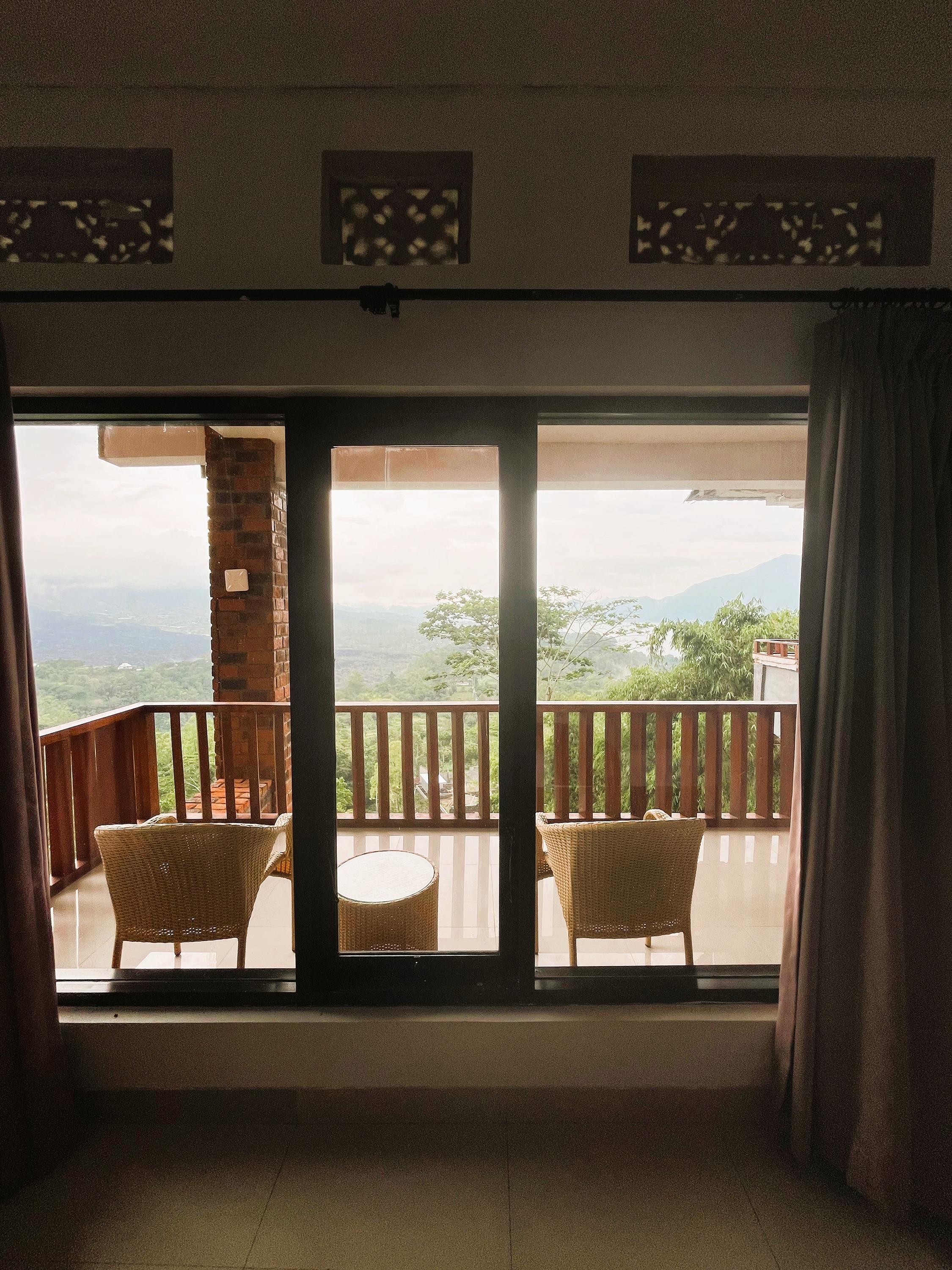 Double or Twin Deluxe