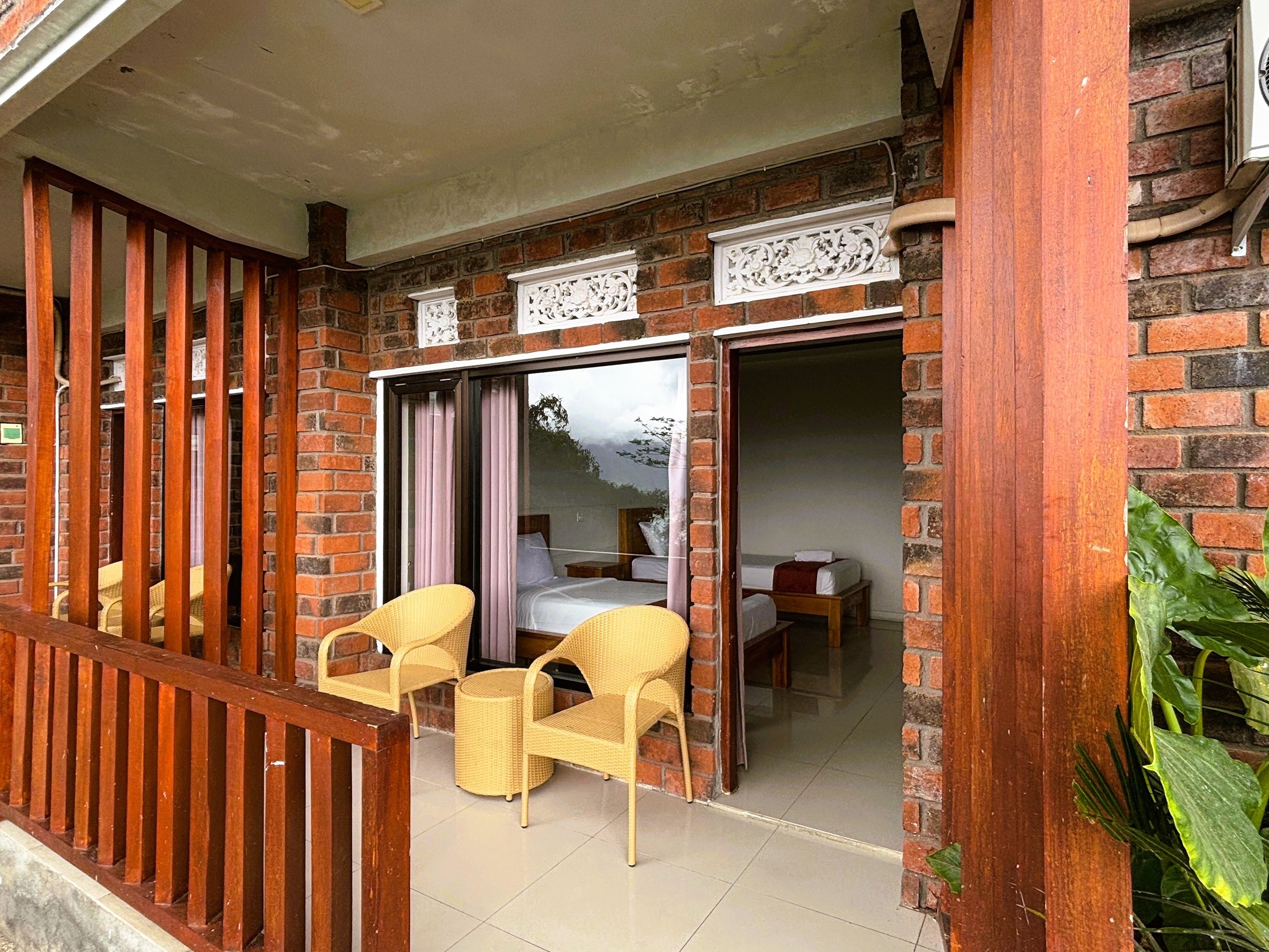 Double or Twin Standard