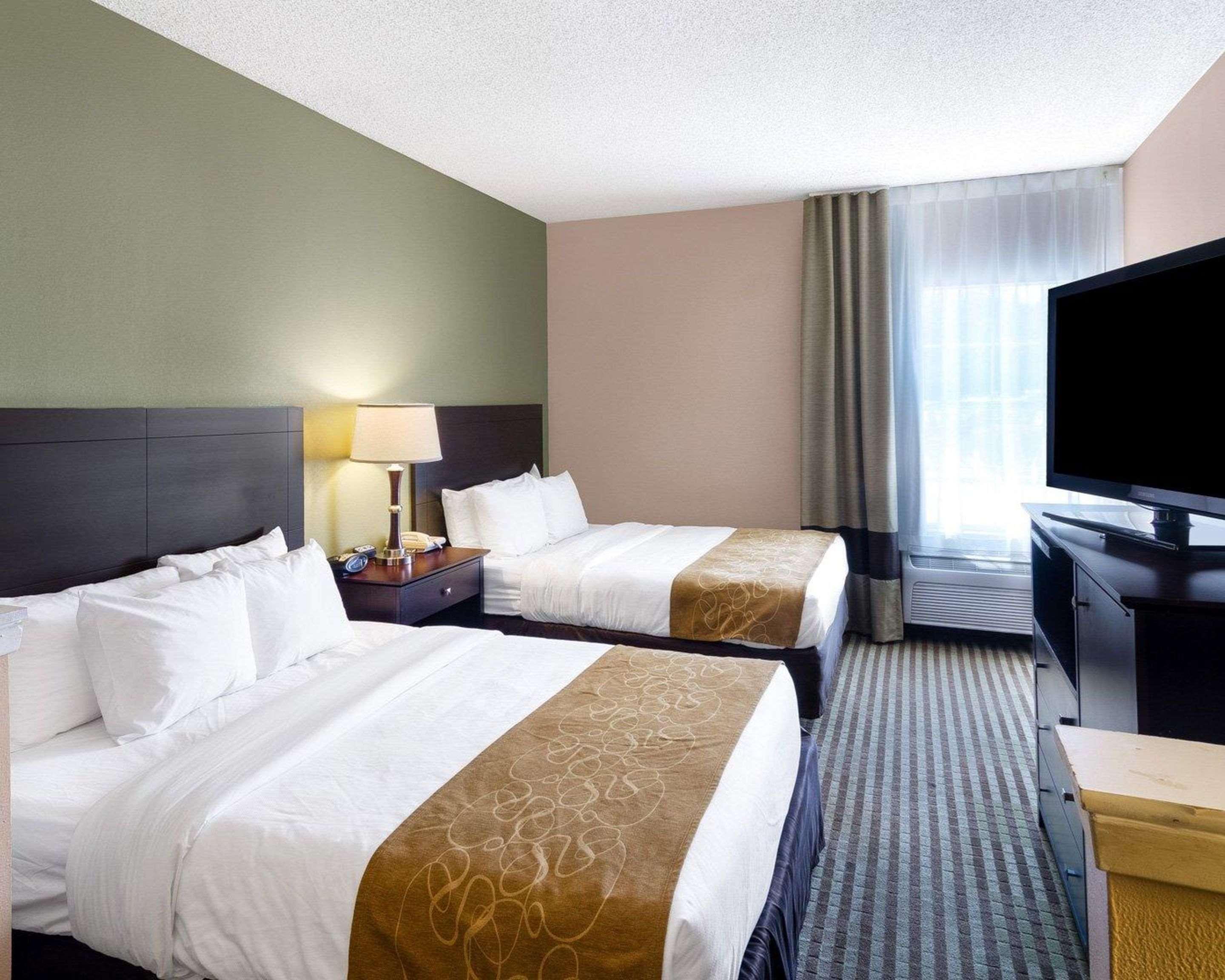 Suite Two Queen Beds Non Smoking