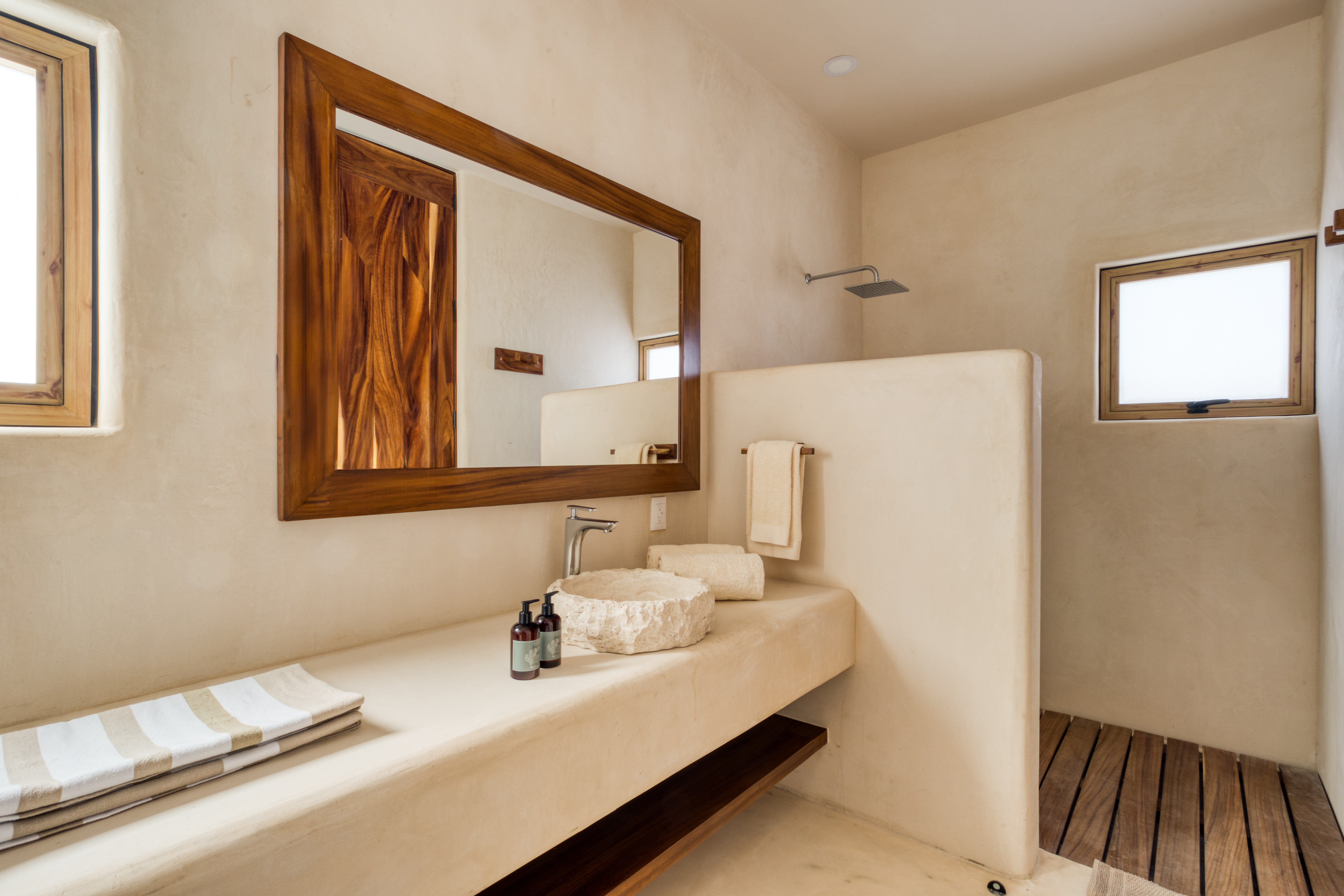 Villa Superior Partial Ocean View