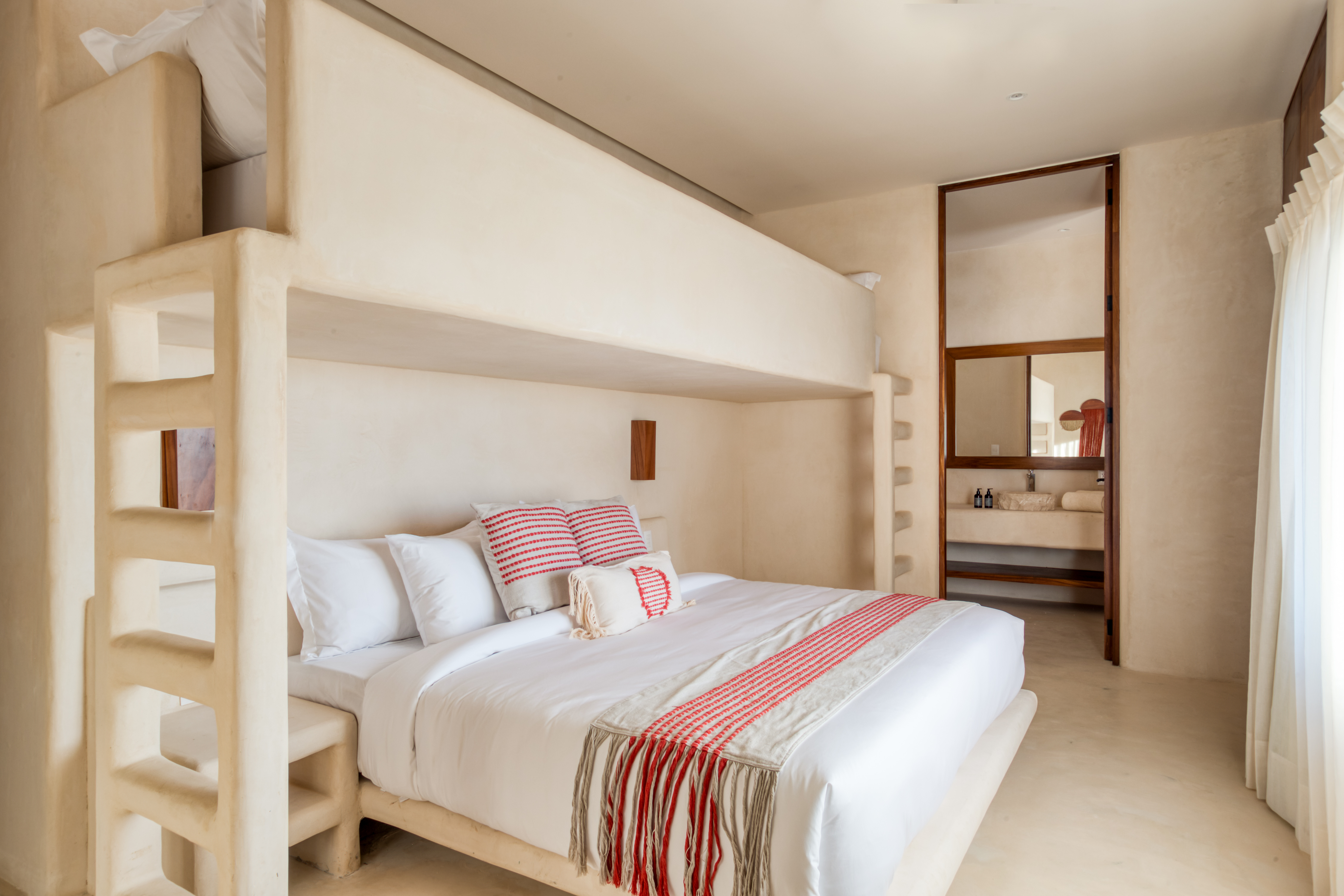 Villa Superior Partial Ocean View