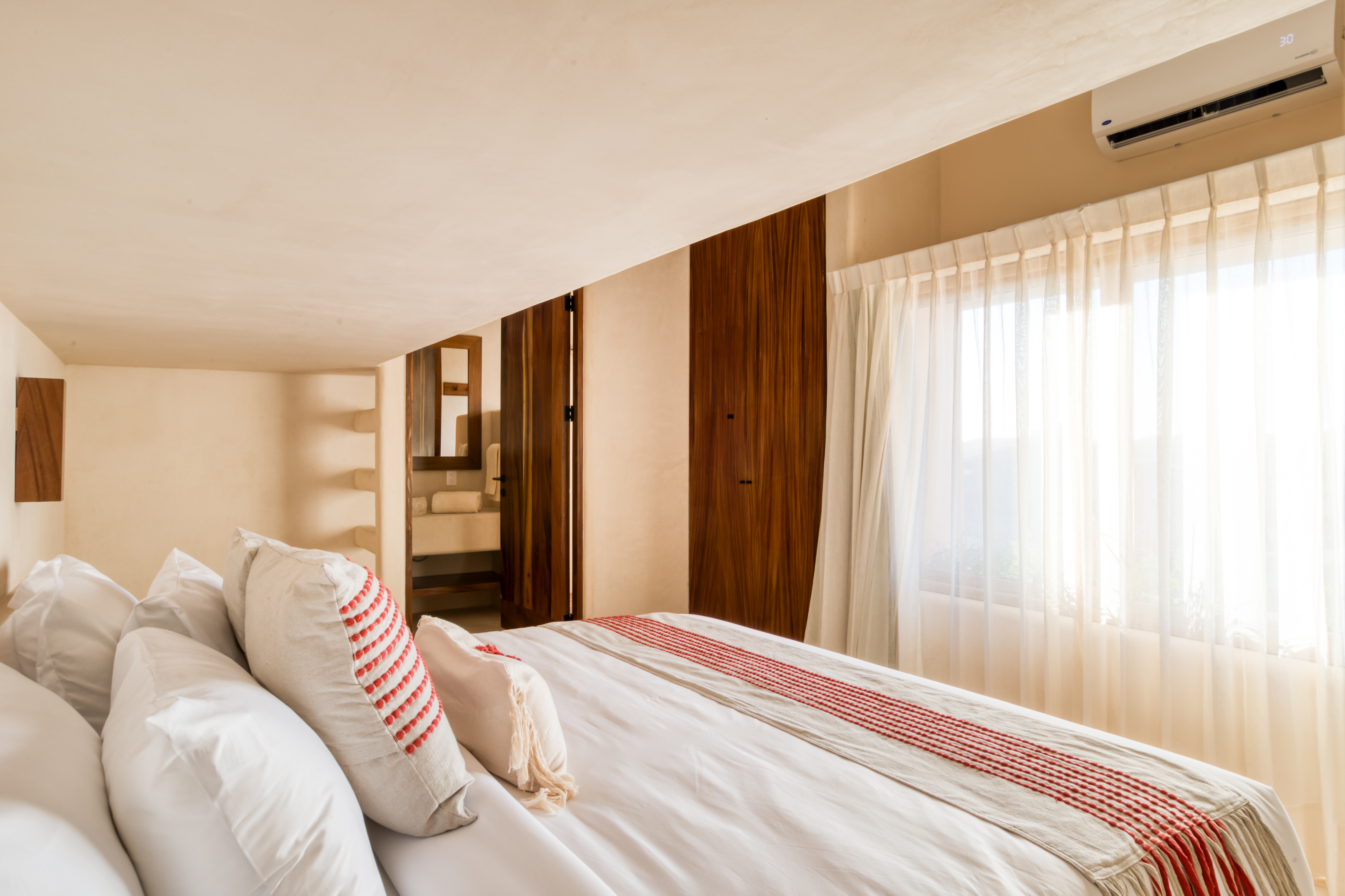 Villa Superior Partial Ocean View