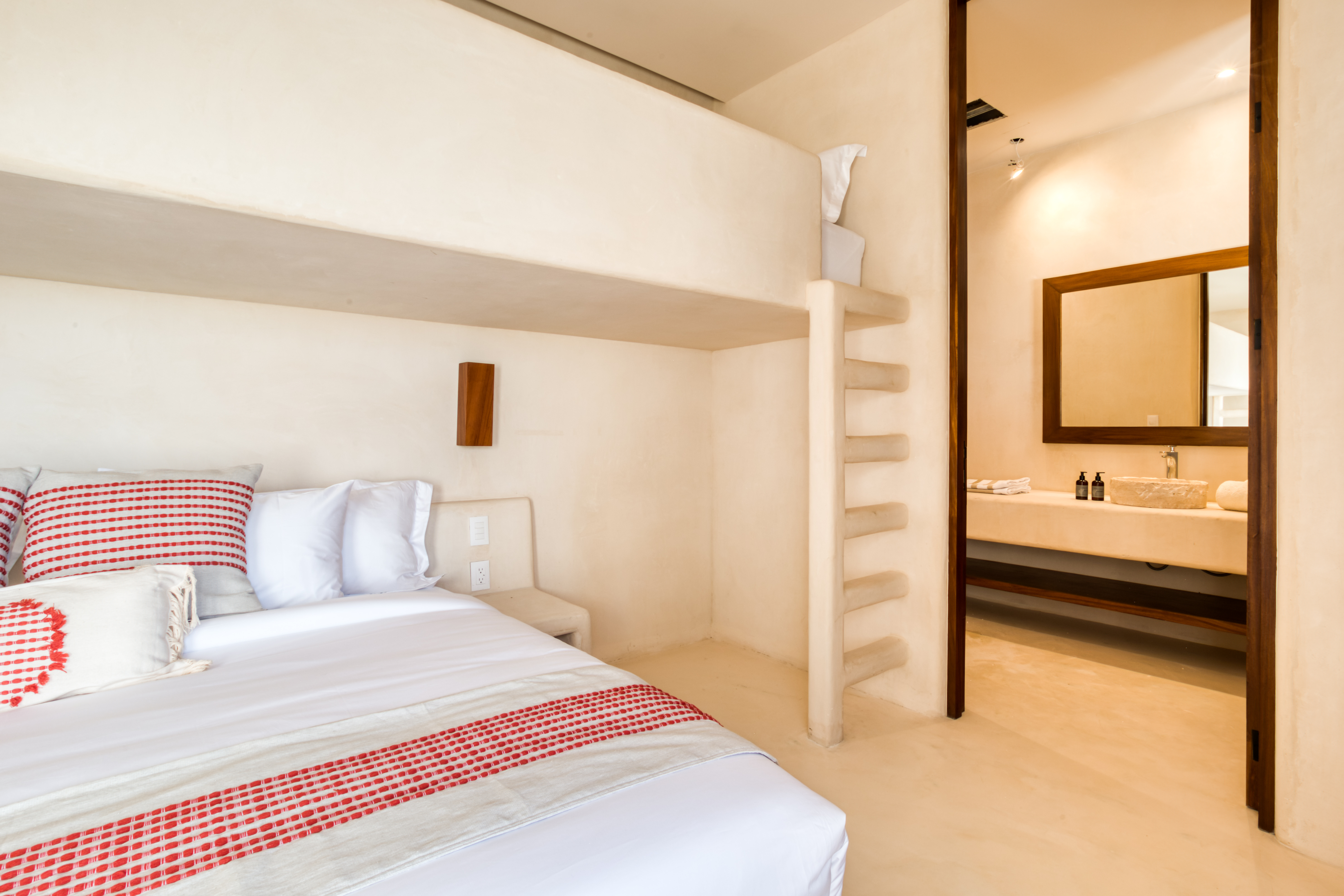 Villa Superior Partial Ocean View