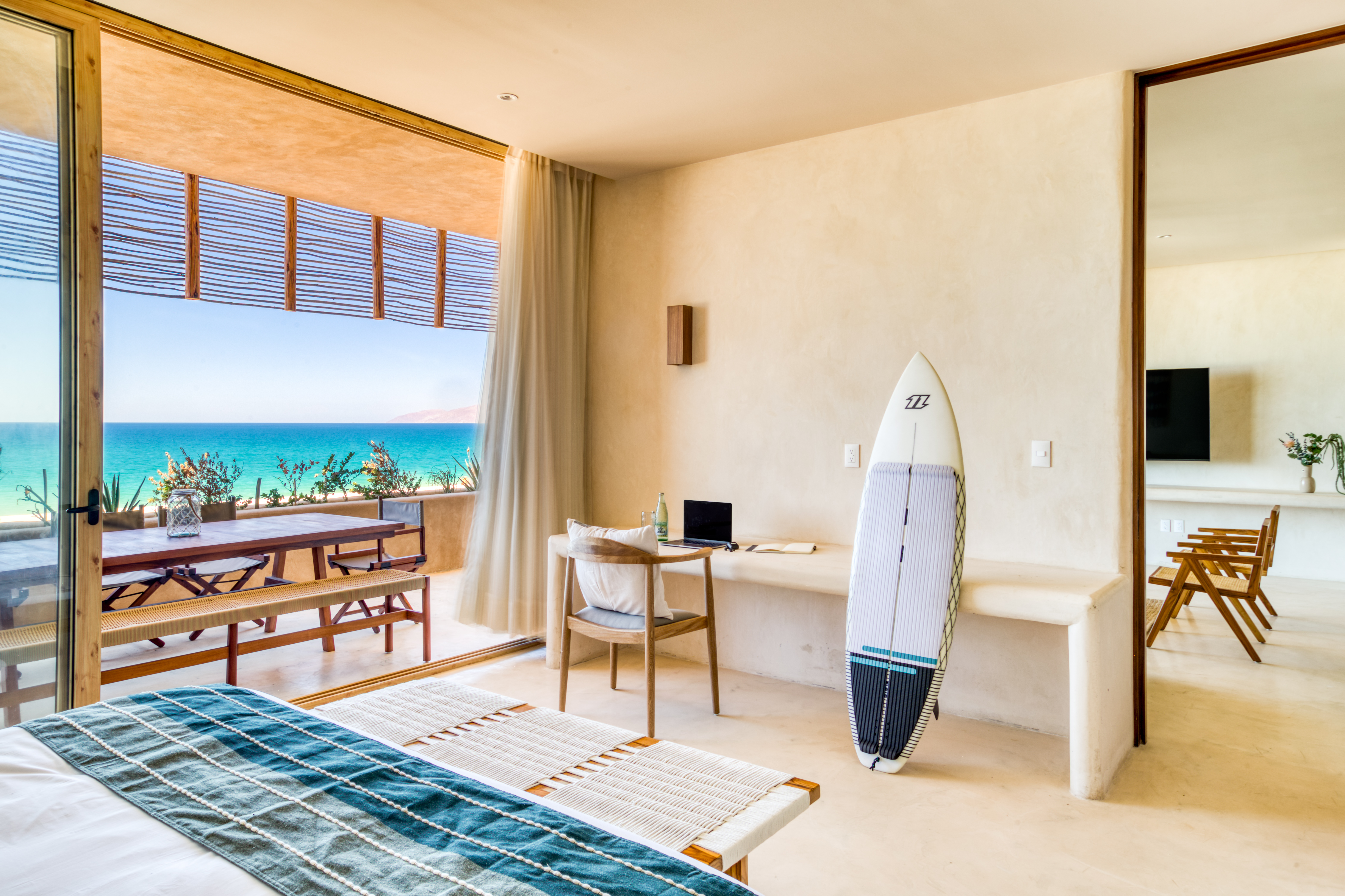 Villa Three Bedrooms Three Bathrooms