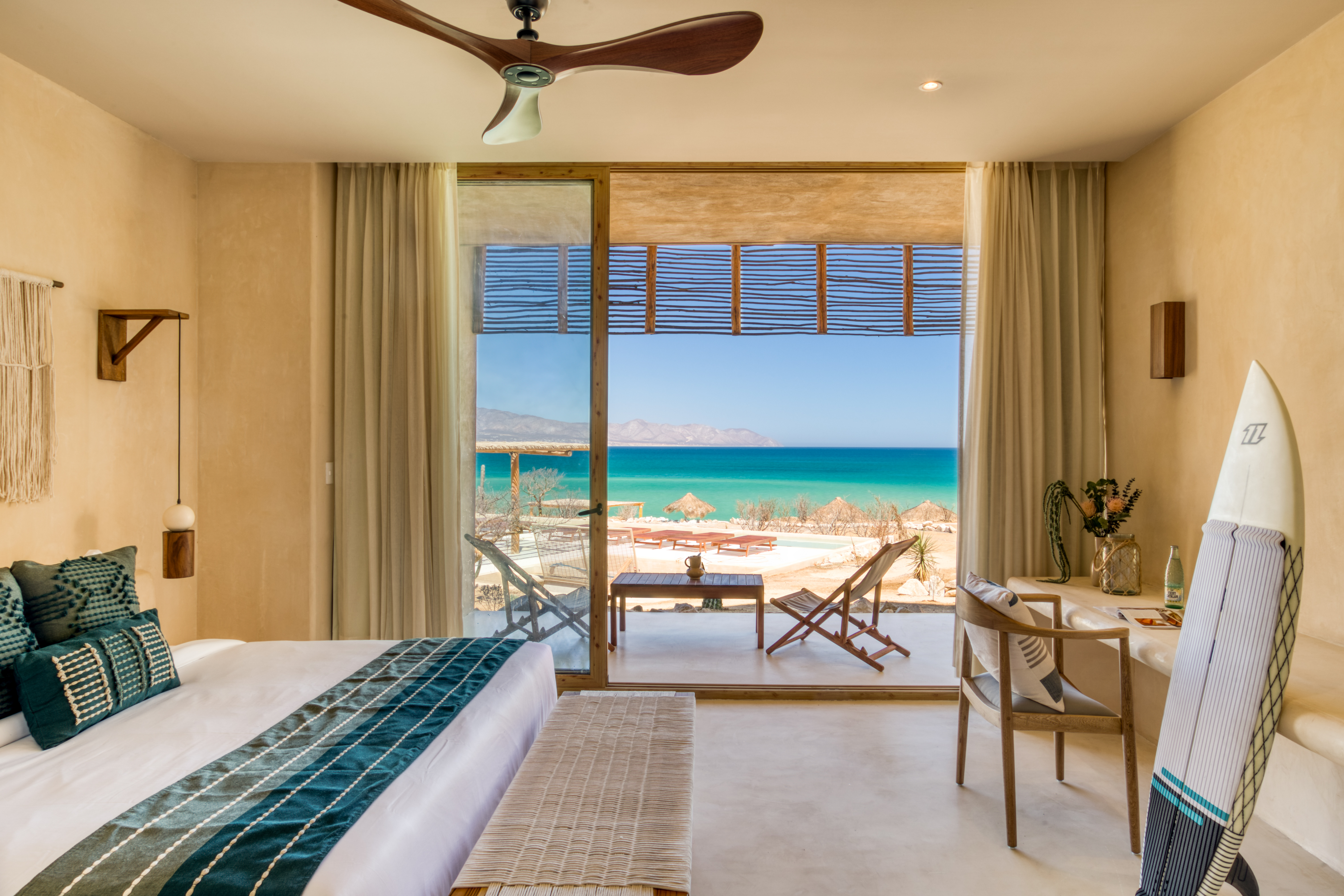 Villa Three Bedrooms with Air Conditioning