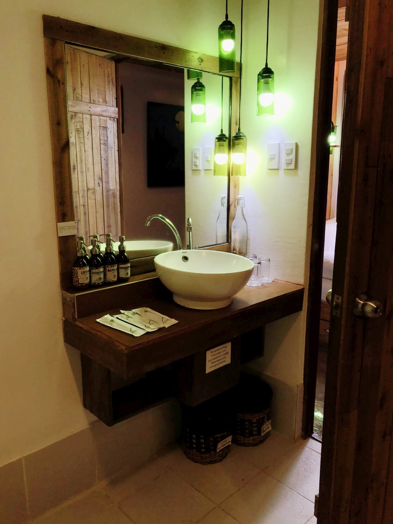 Cabin Two Bedrooms One Bathroom