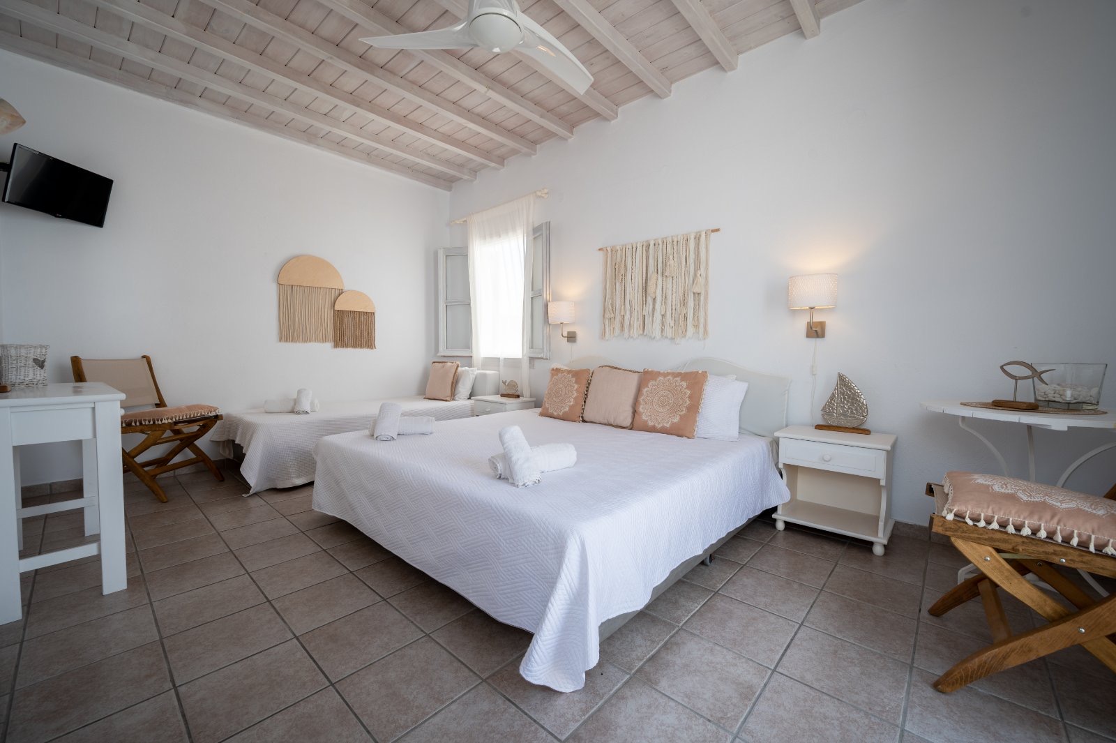 Triple Deluxe with Balcony