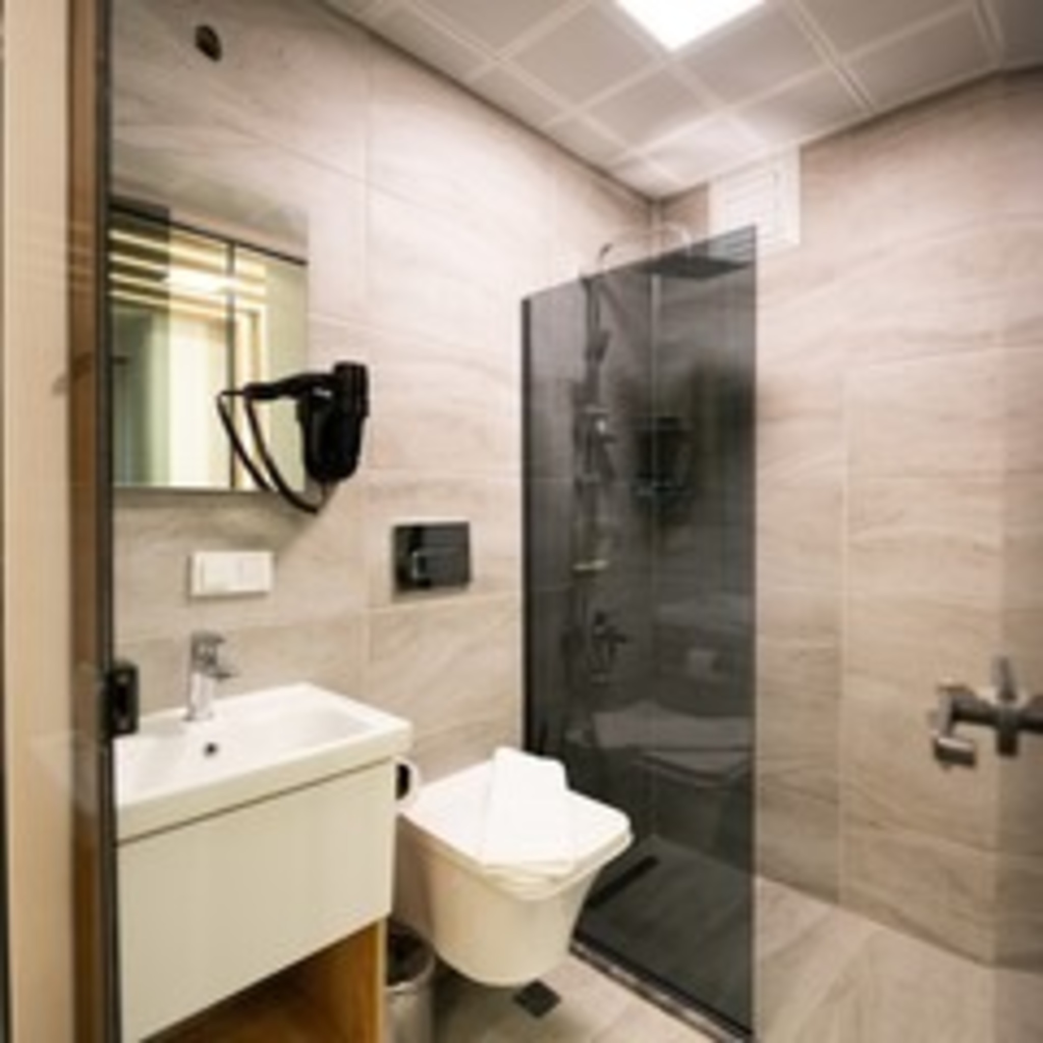 Room Two Double Beds