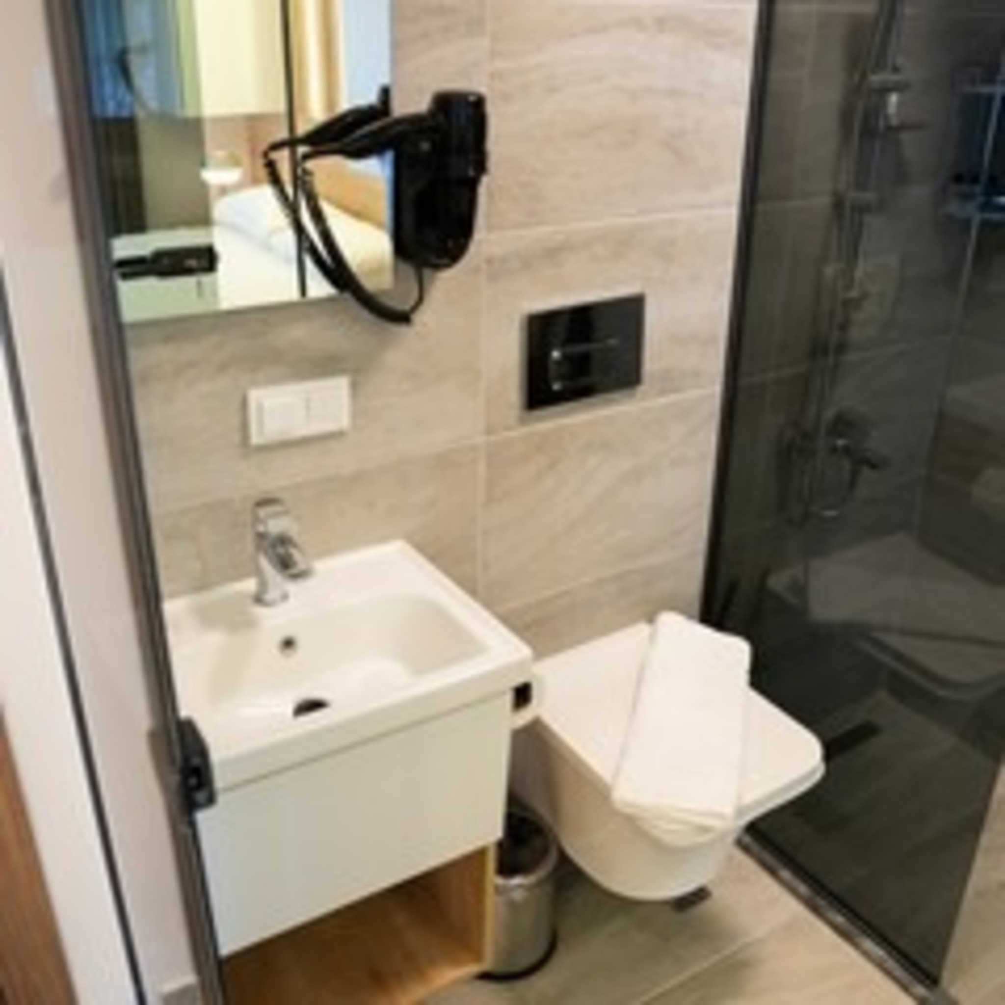 Room Two Double Beds