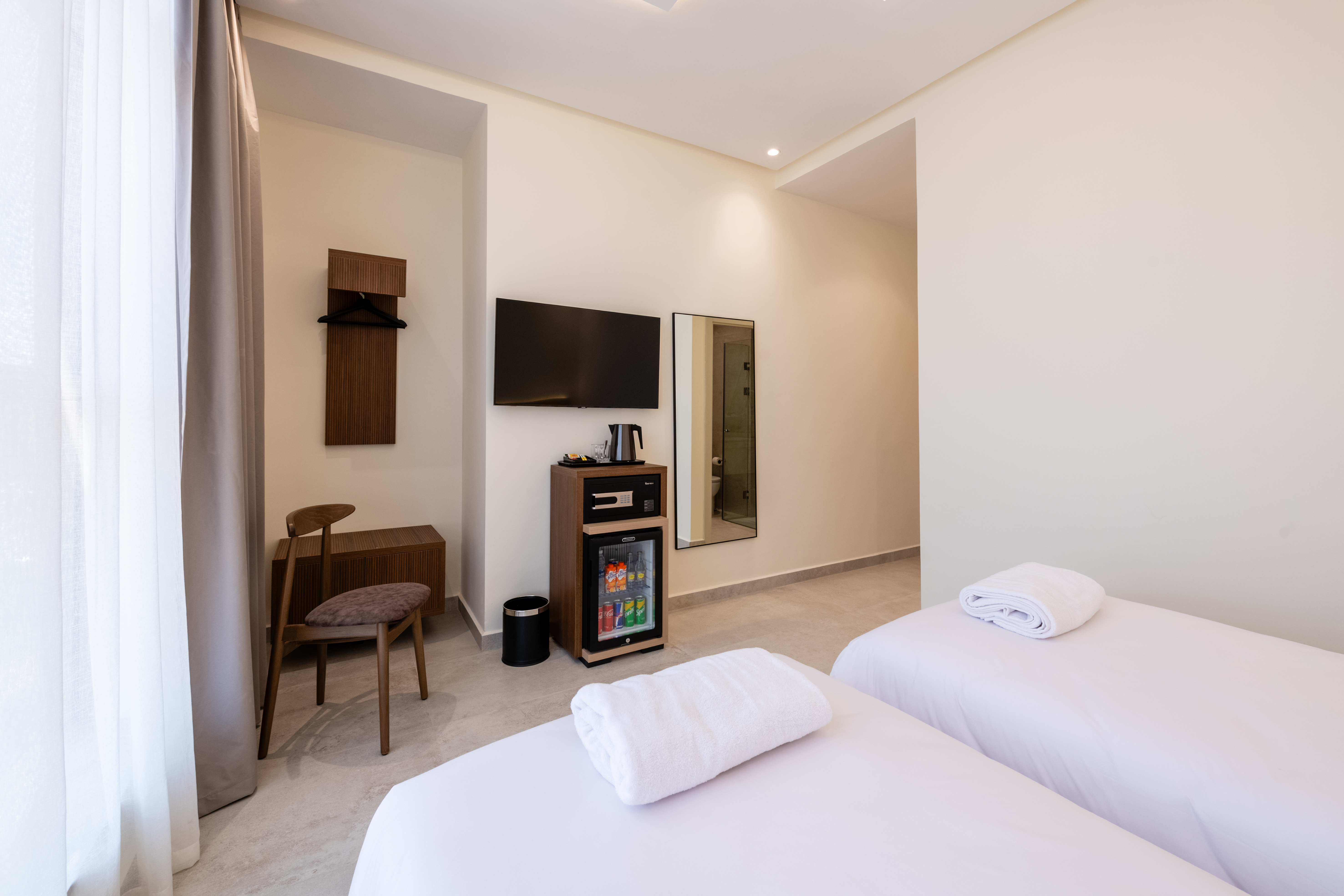 Double or Twin Two Beds