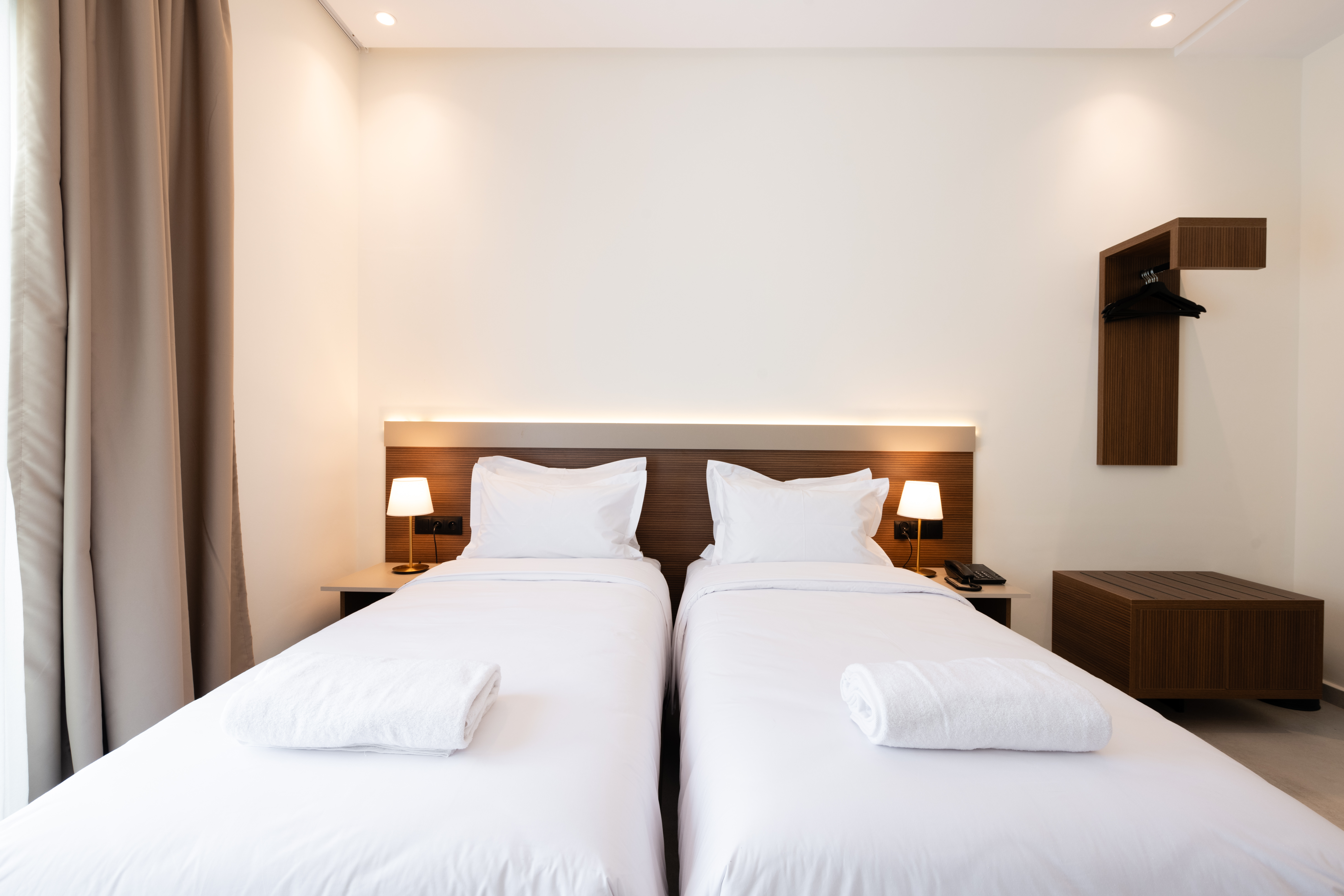 Double or Twin Deluxe Two Beds