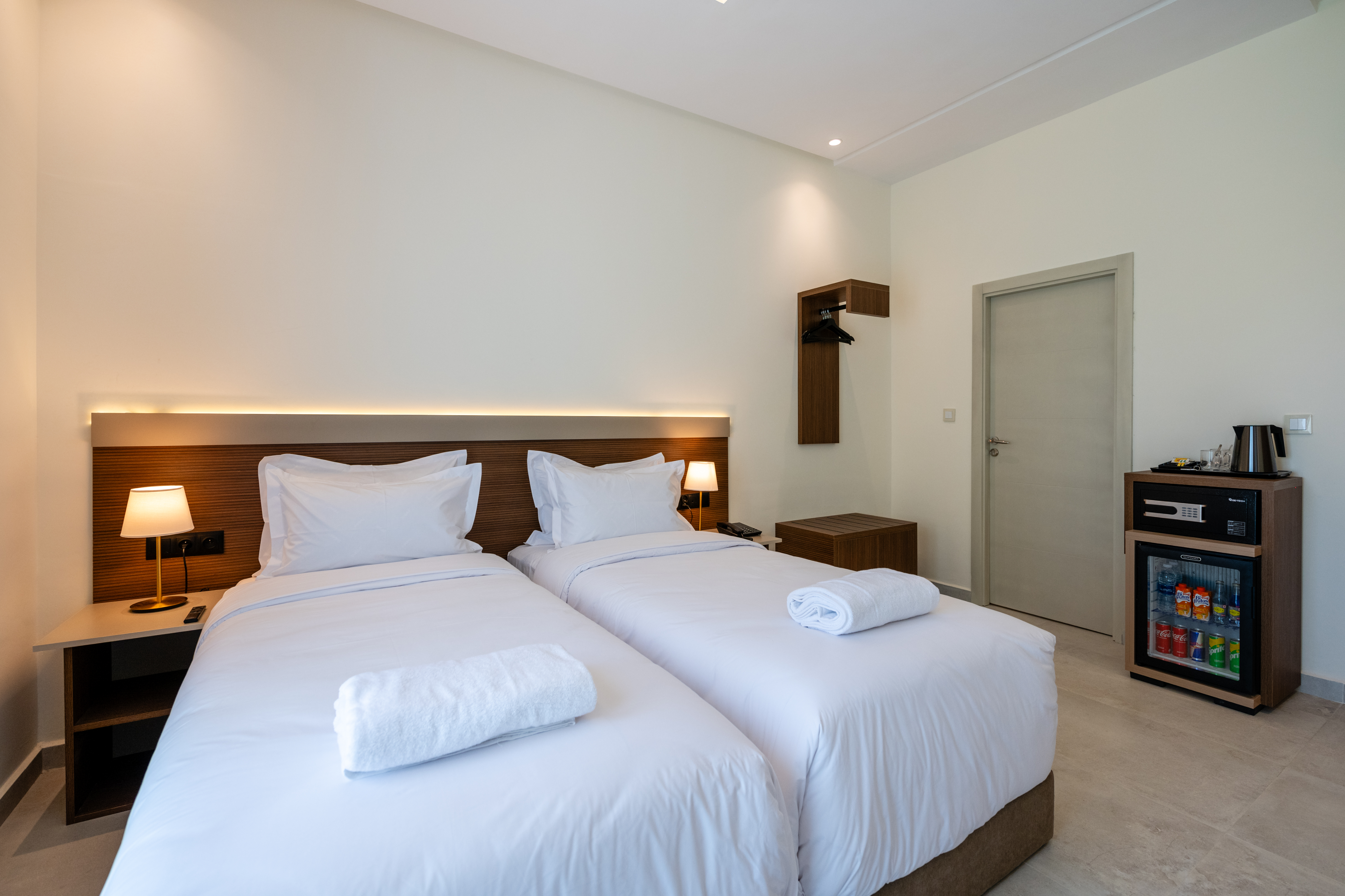 Double or Twin Deluxe Two Beds