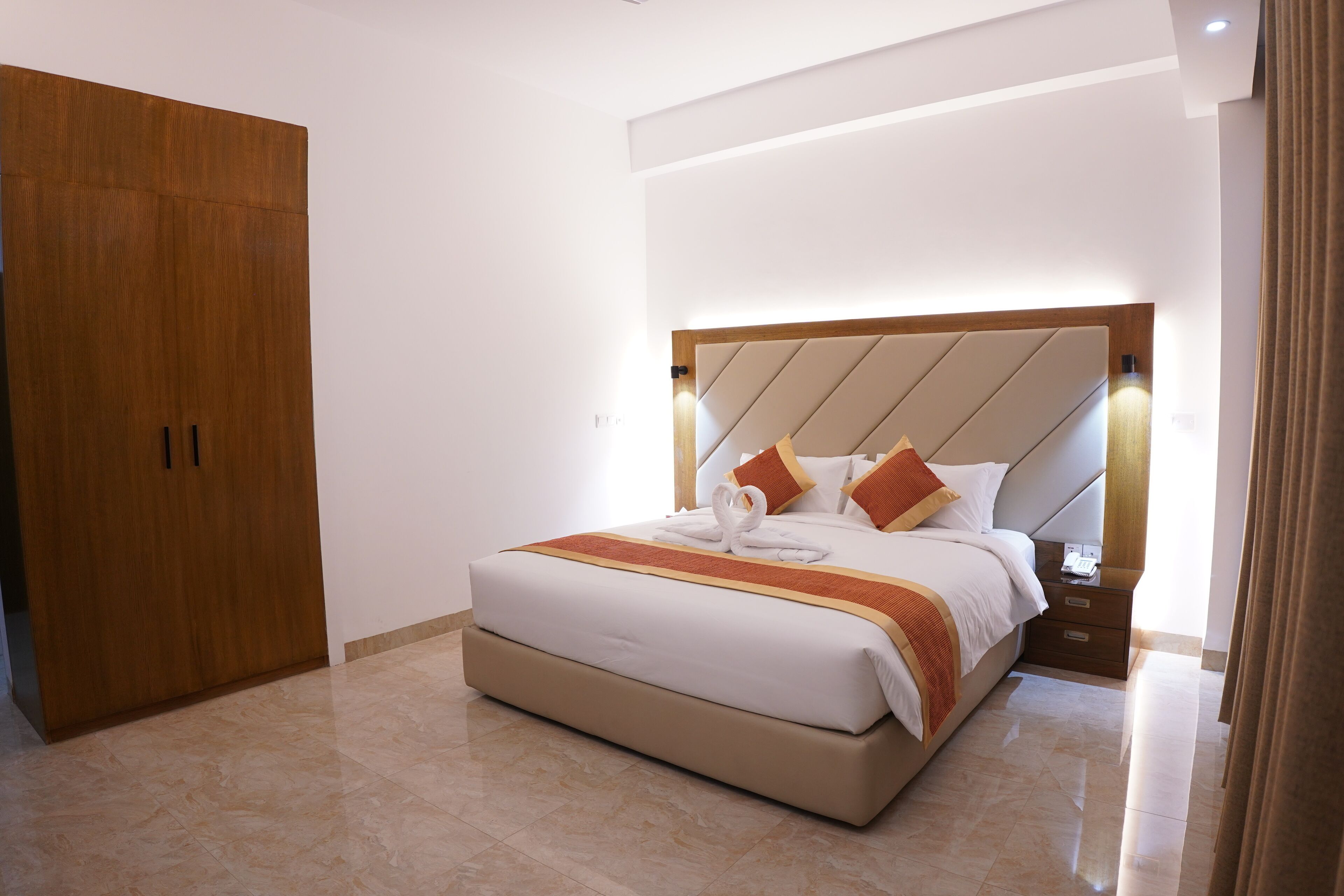 Double Superior King Bed