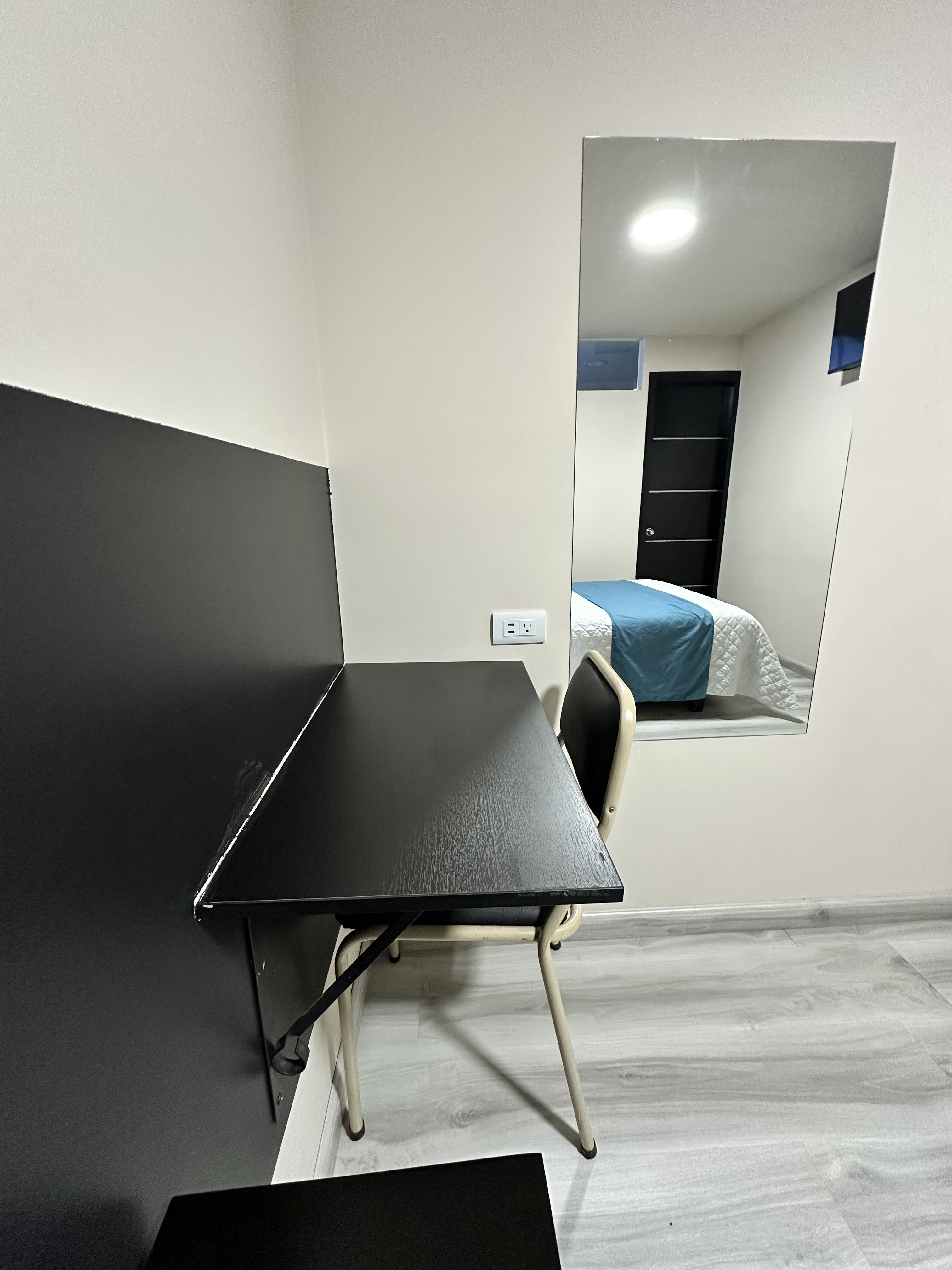 Double or Twin Deluxe One Bed