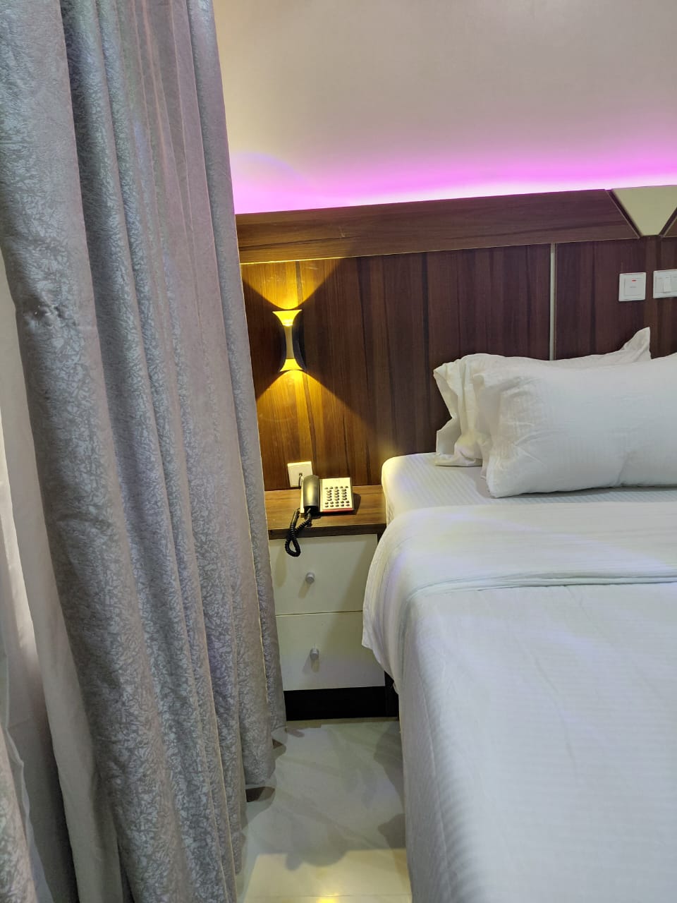 Double King Size Bed