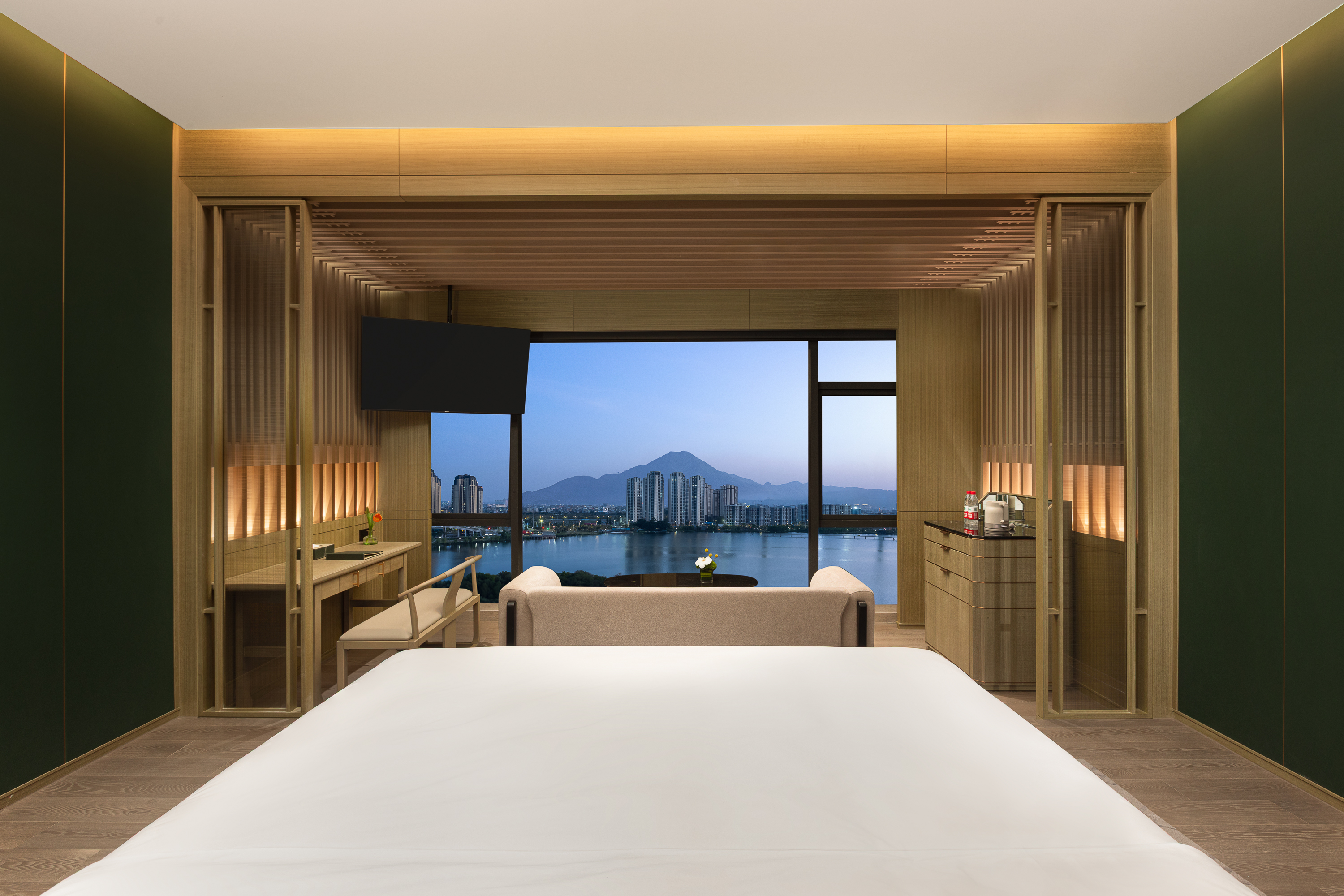 Double Premium King Bed