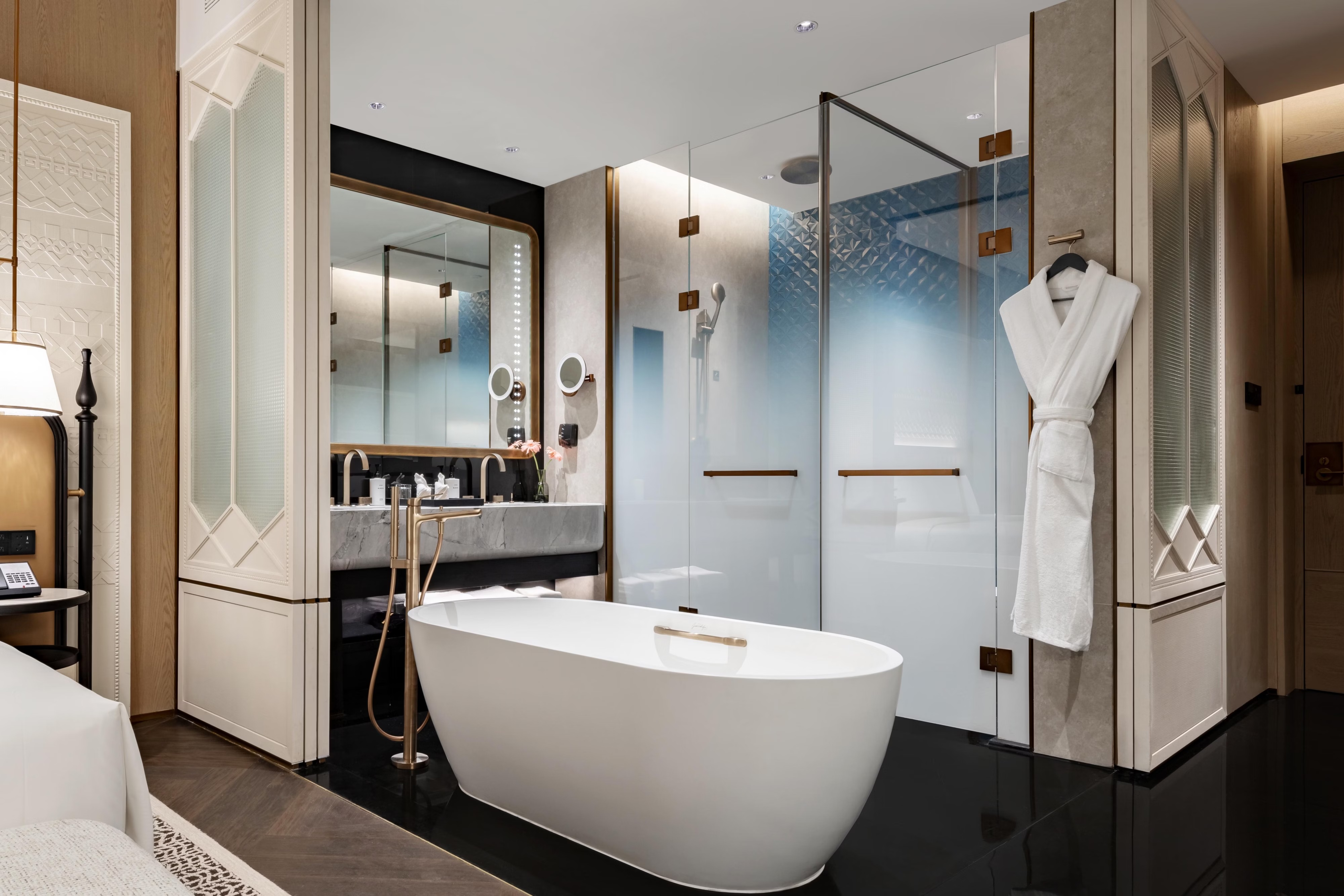 Double Two Queen Beds with Views