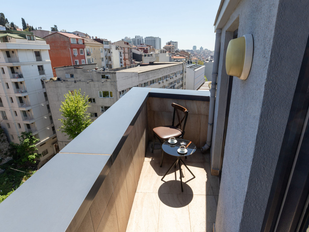 Room Accessible-queen Size Bed