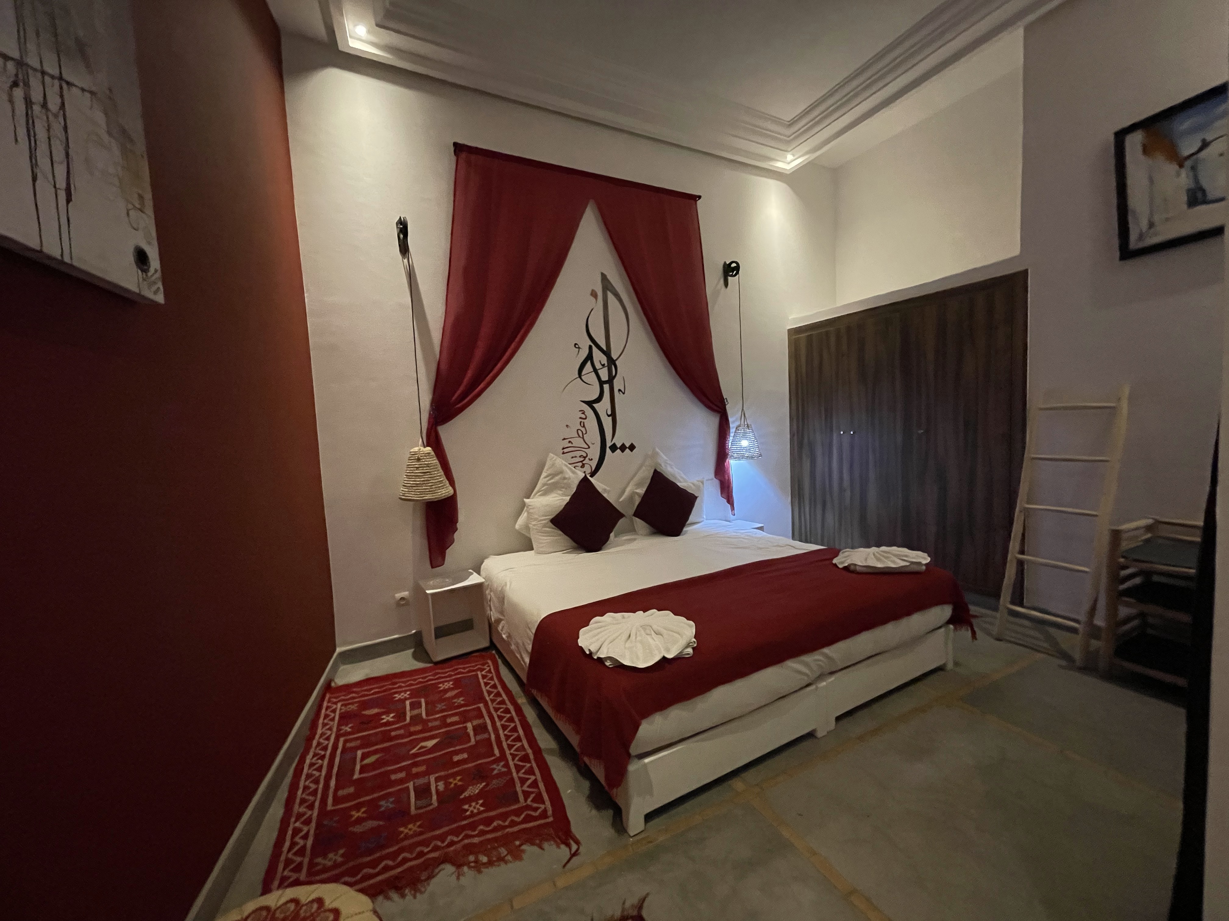 Double or Twin Deluxe King Bed